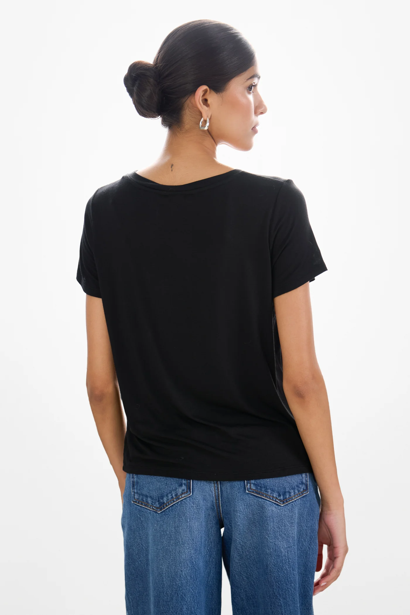 Aire Featherweight Tee | Black | Modal-Silk - Image 2