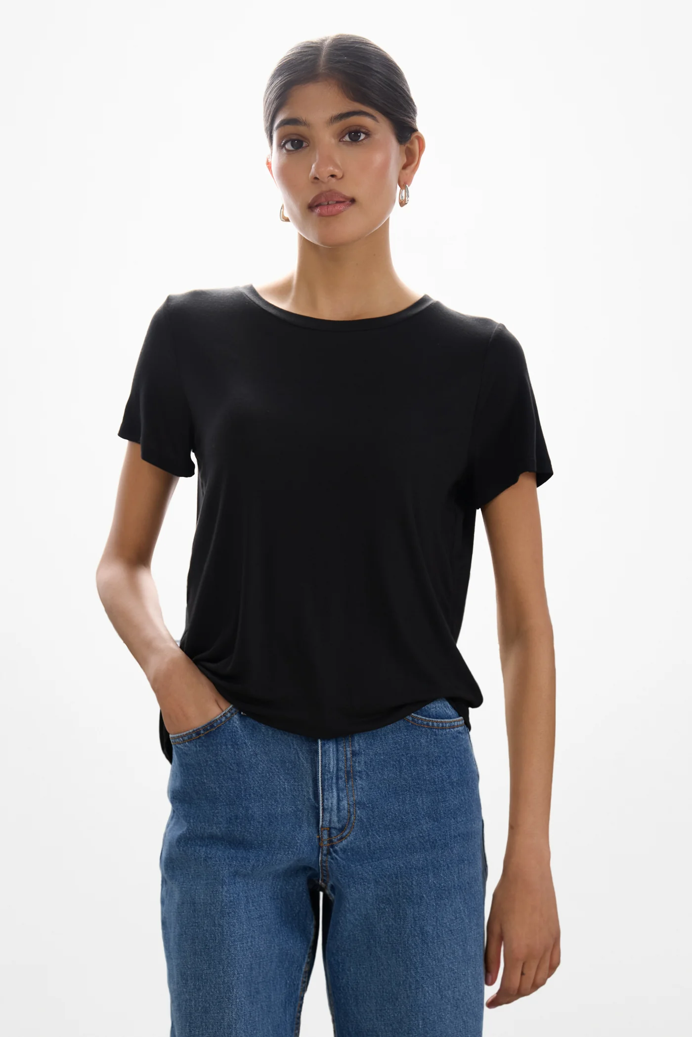 Aire Featherweight Tee | Black | Modal-Silk - Image 4