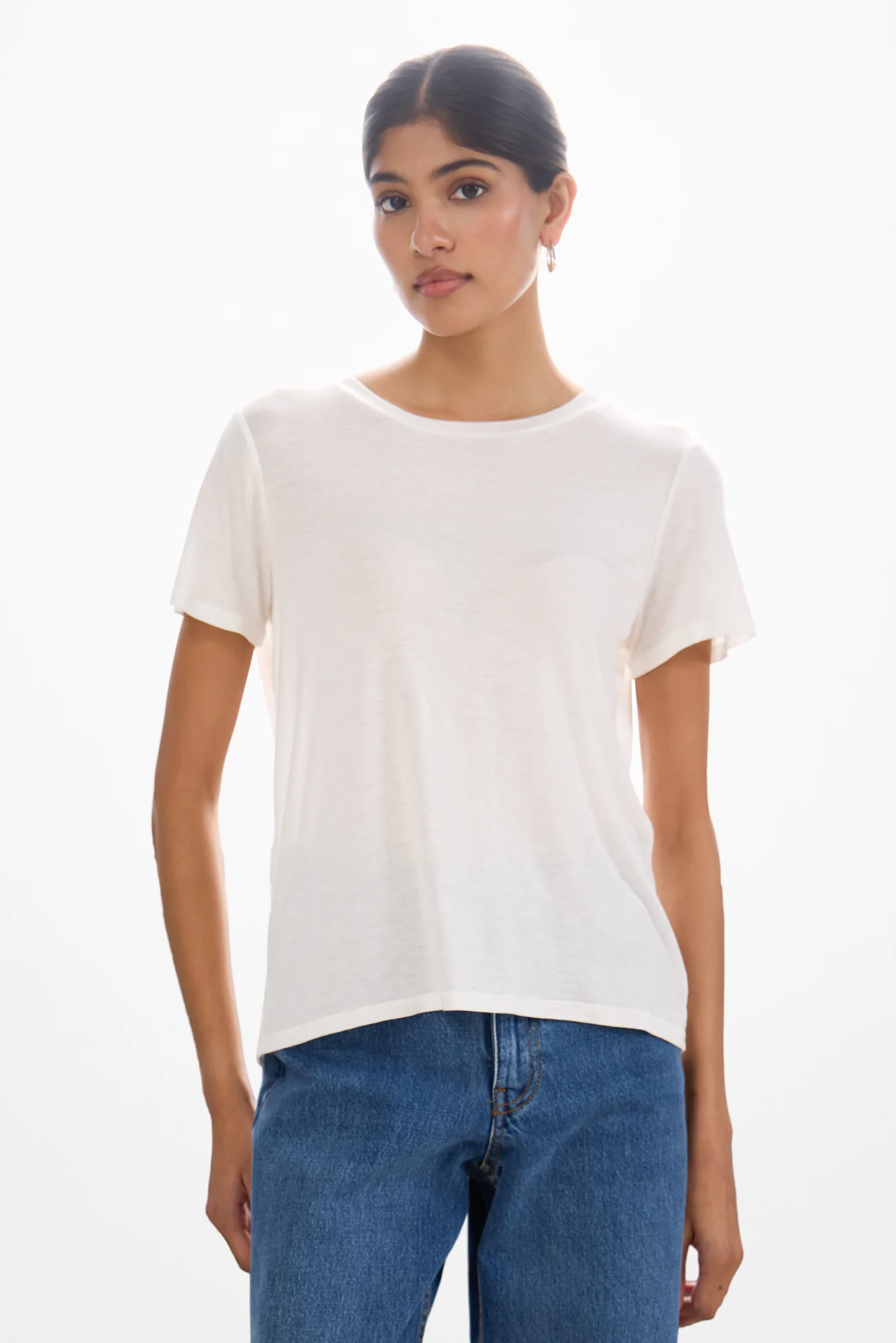Aire Featherweight Tee | White | Modal-Silk