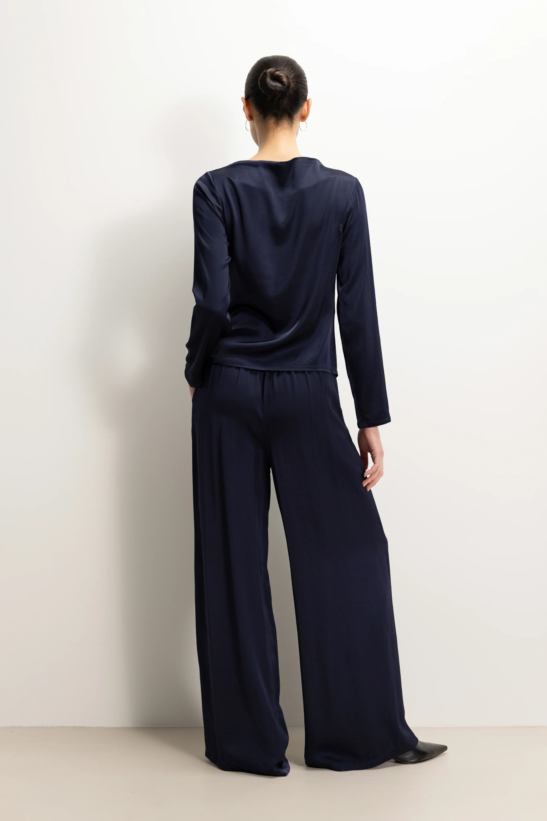 Allegra Asymmetric Long Sleeve Top | Navy - Image 5