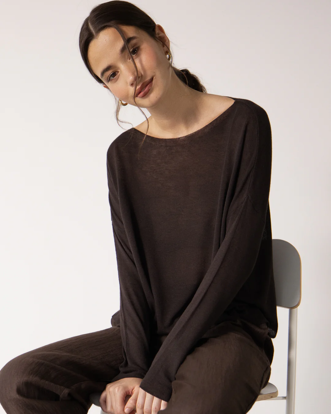 Amelie Lightweight Linen Top | Espresso Brown - Image 3
