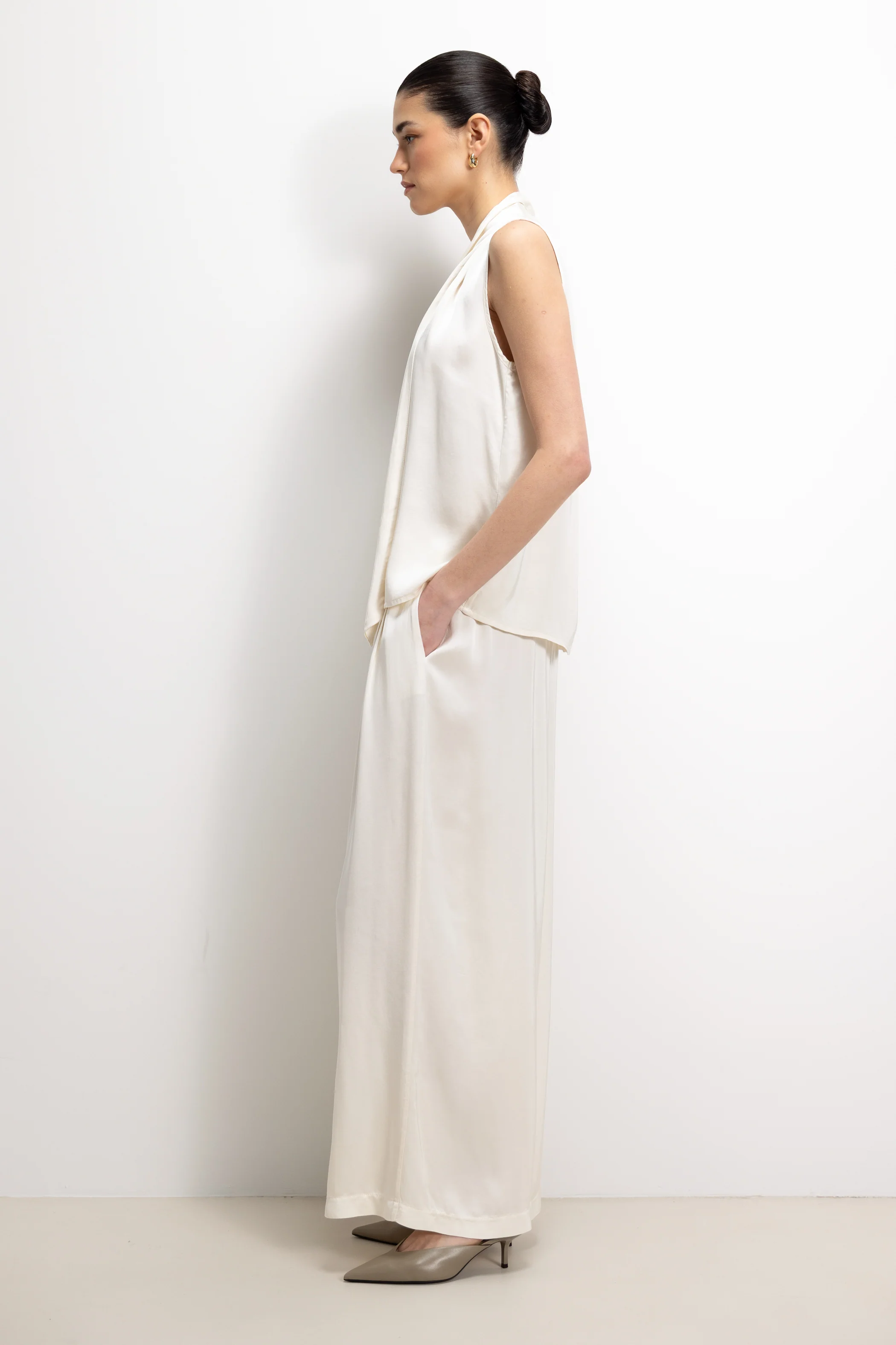 Arden Pleated Elastic Waist Satin Trousers | Ivory - Image 5