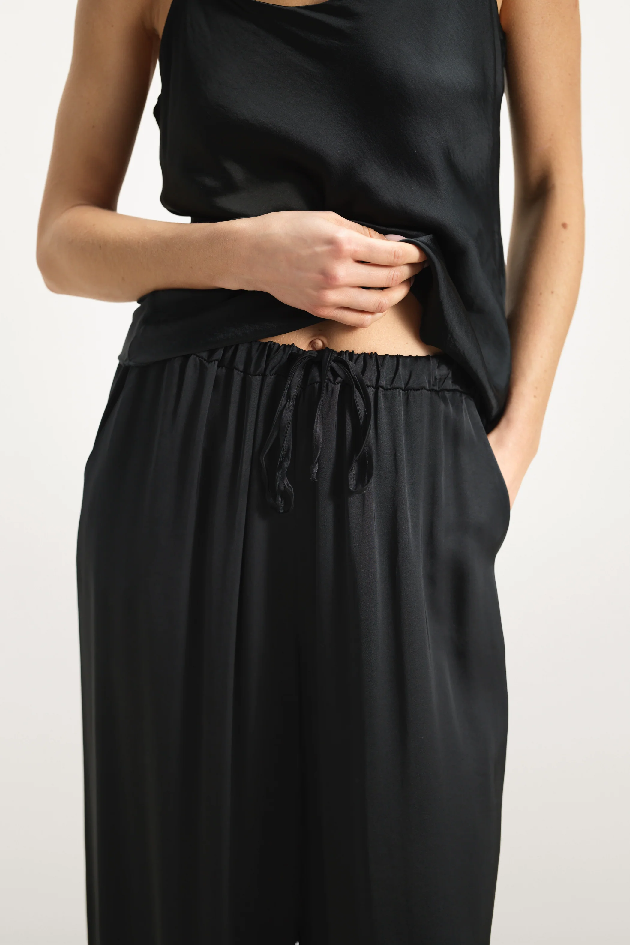 Belle Balloon Satin Trousers | Black - Image 7