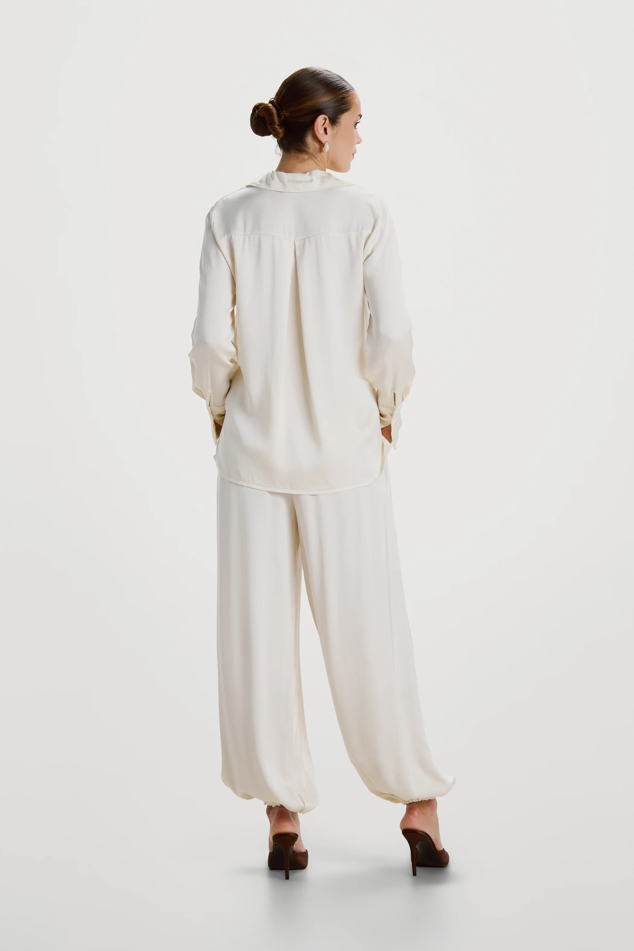 Belle Balloon Satin Trousers | Ivory - Image 3