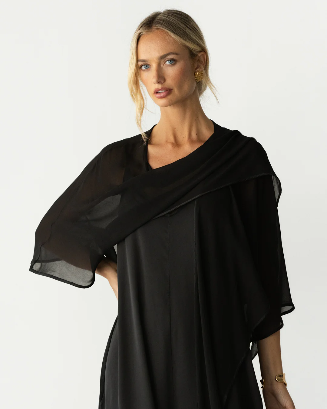 Brienne Lightweight Cape | Black - Image 5
