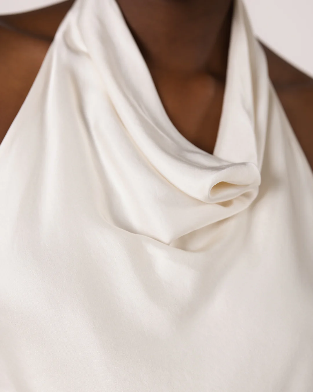 Carmen Backless Halterneck Top | Ivory - Image 3
