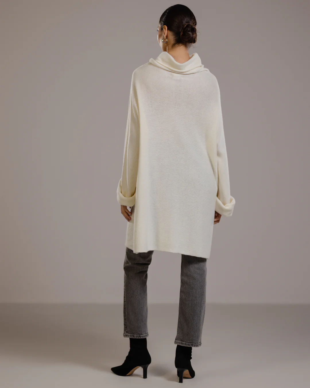 Clara Longline Sweater | Ivory | Wool-Cashmere Blend - Image 4