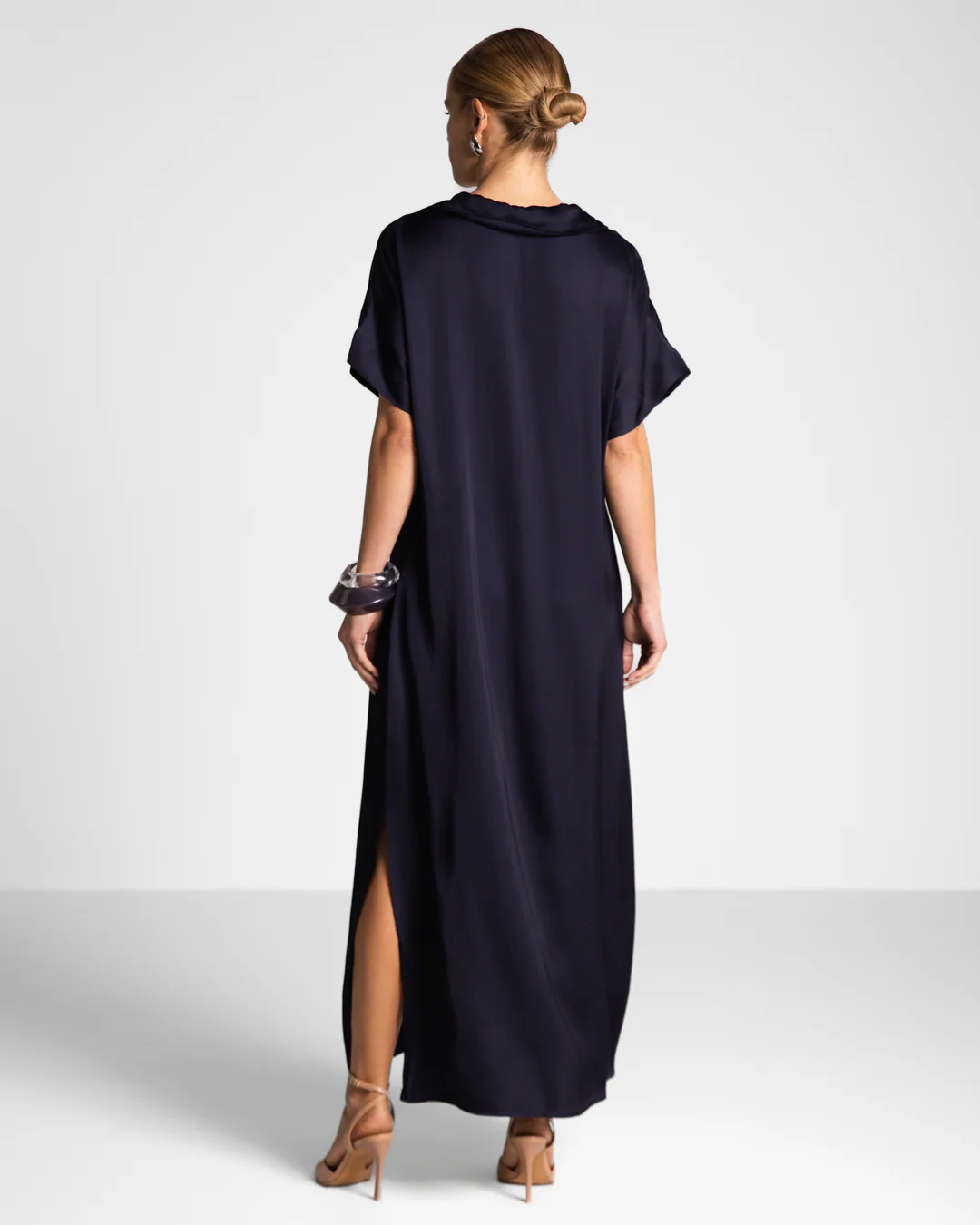 Cleo Satin Kaftan Dress | Navy - Image 3