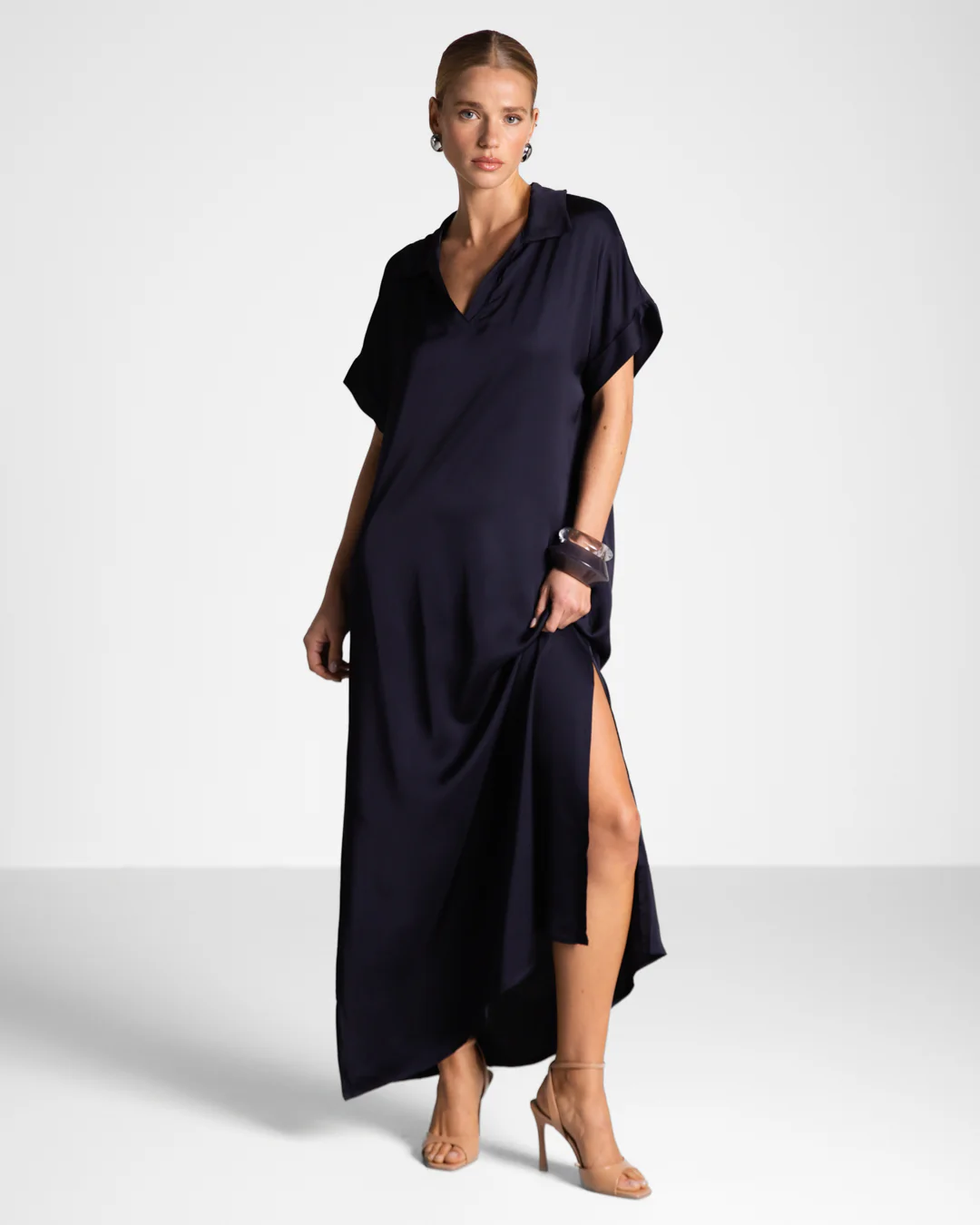 Cleo Satin Kaftan Dress | Navy - Image 5