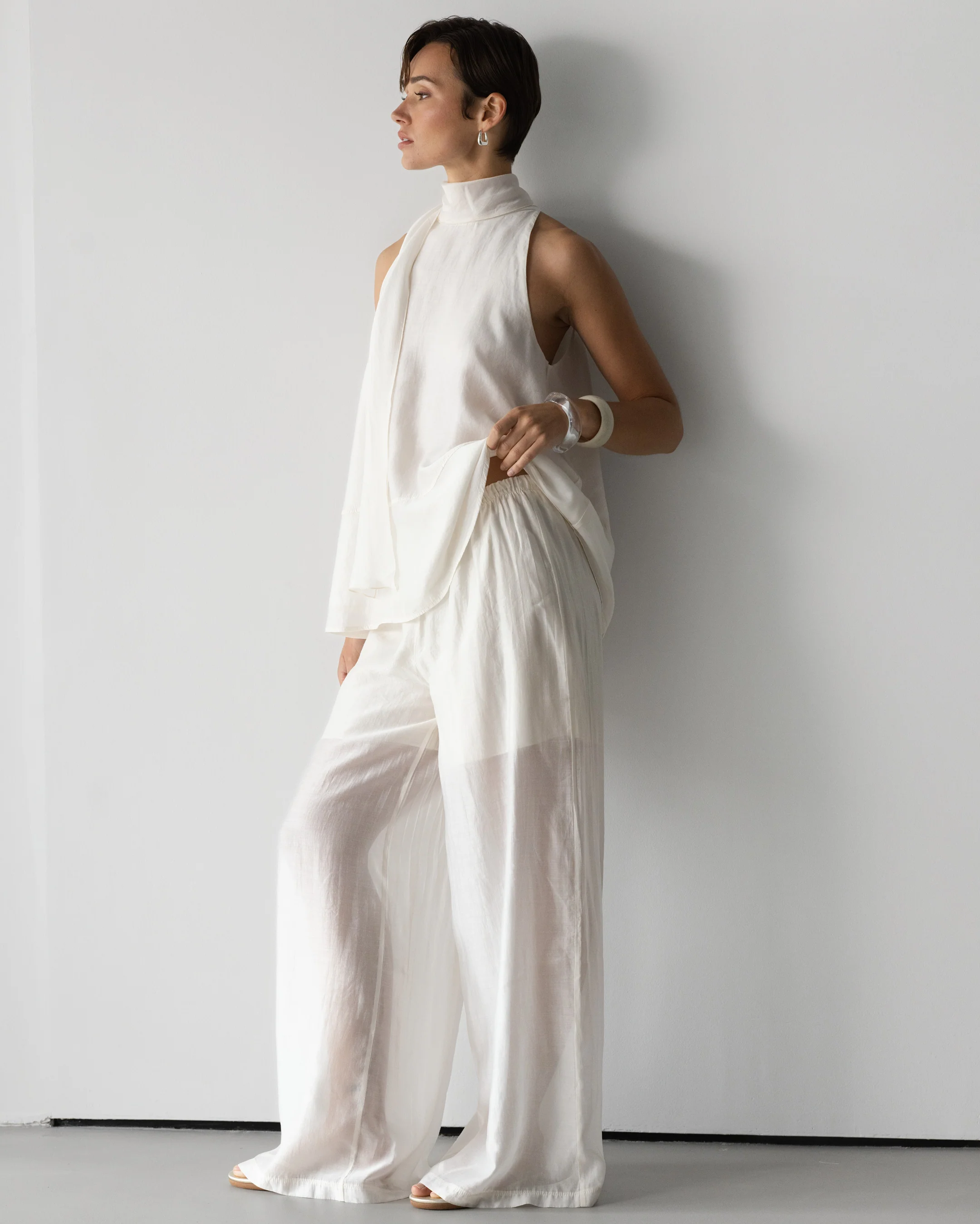 Clotilde Halterneck Tie Back Top | Ivory - Image 4