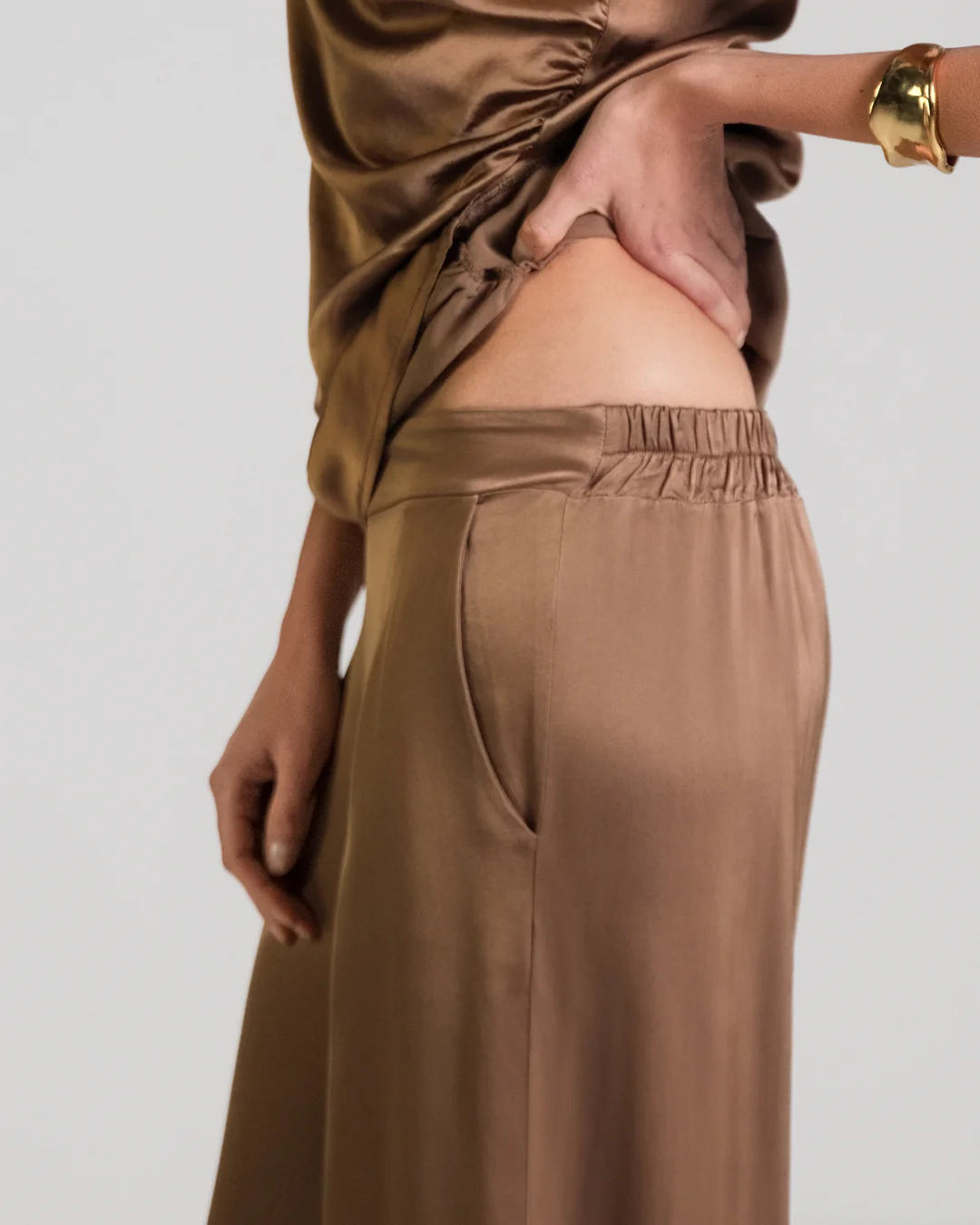 Cole Satin Trousers | Maple - Image 2