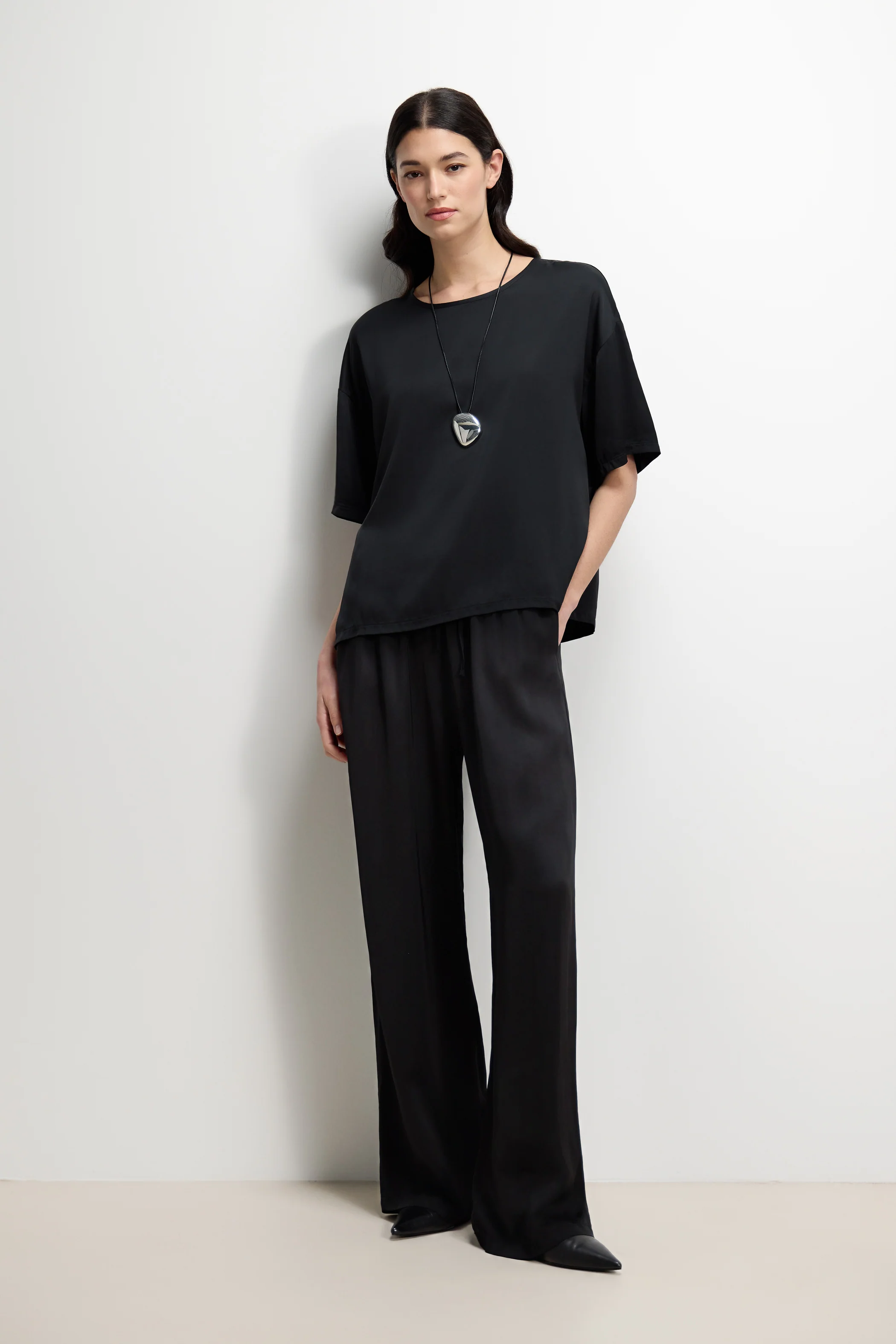 Mila Back Slit Satin Top | Black - Image 3