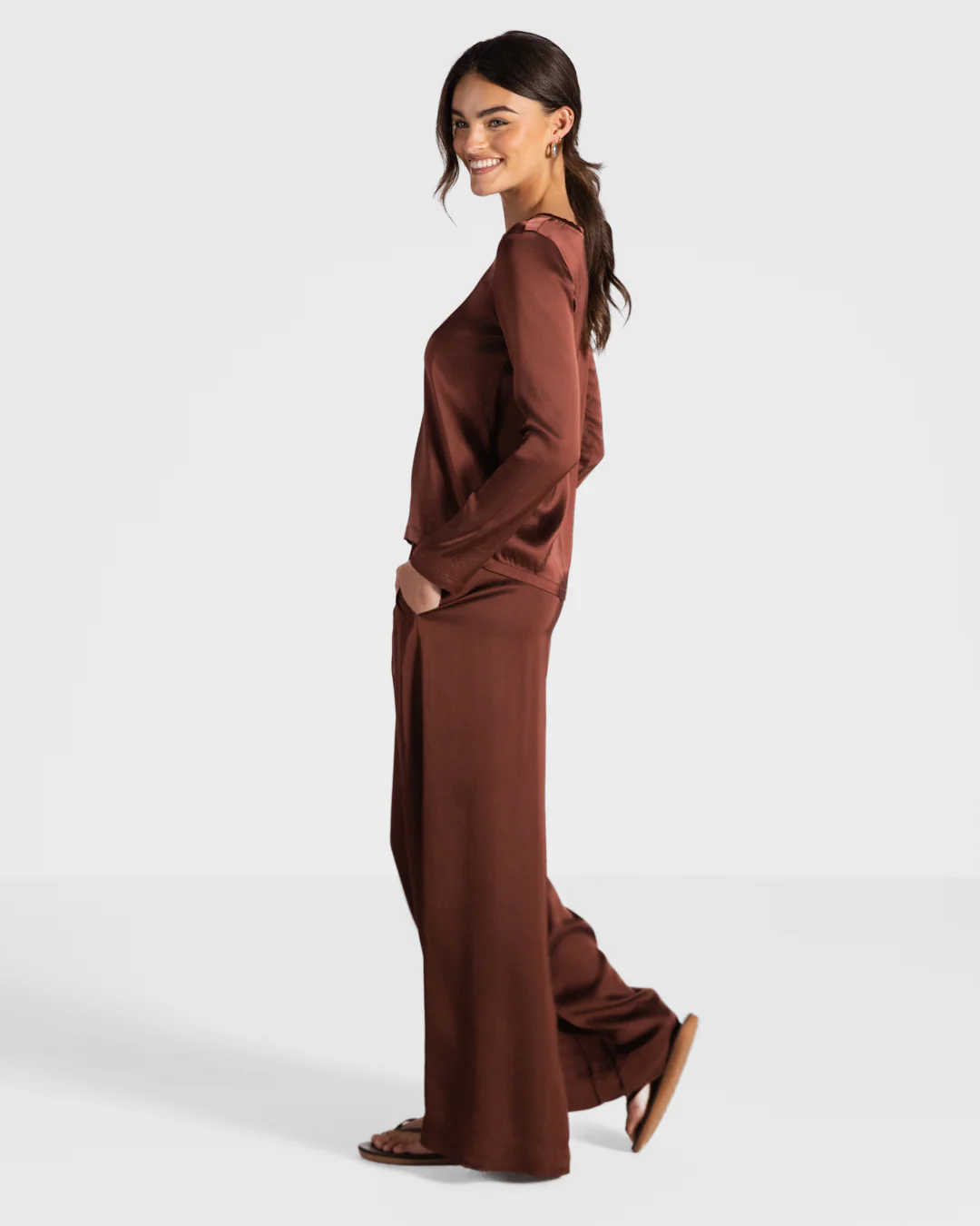 Daisy Elastic Waist Satin Pants | Auburn - Image 3