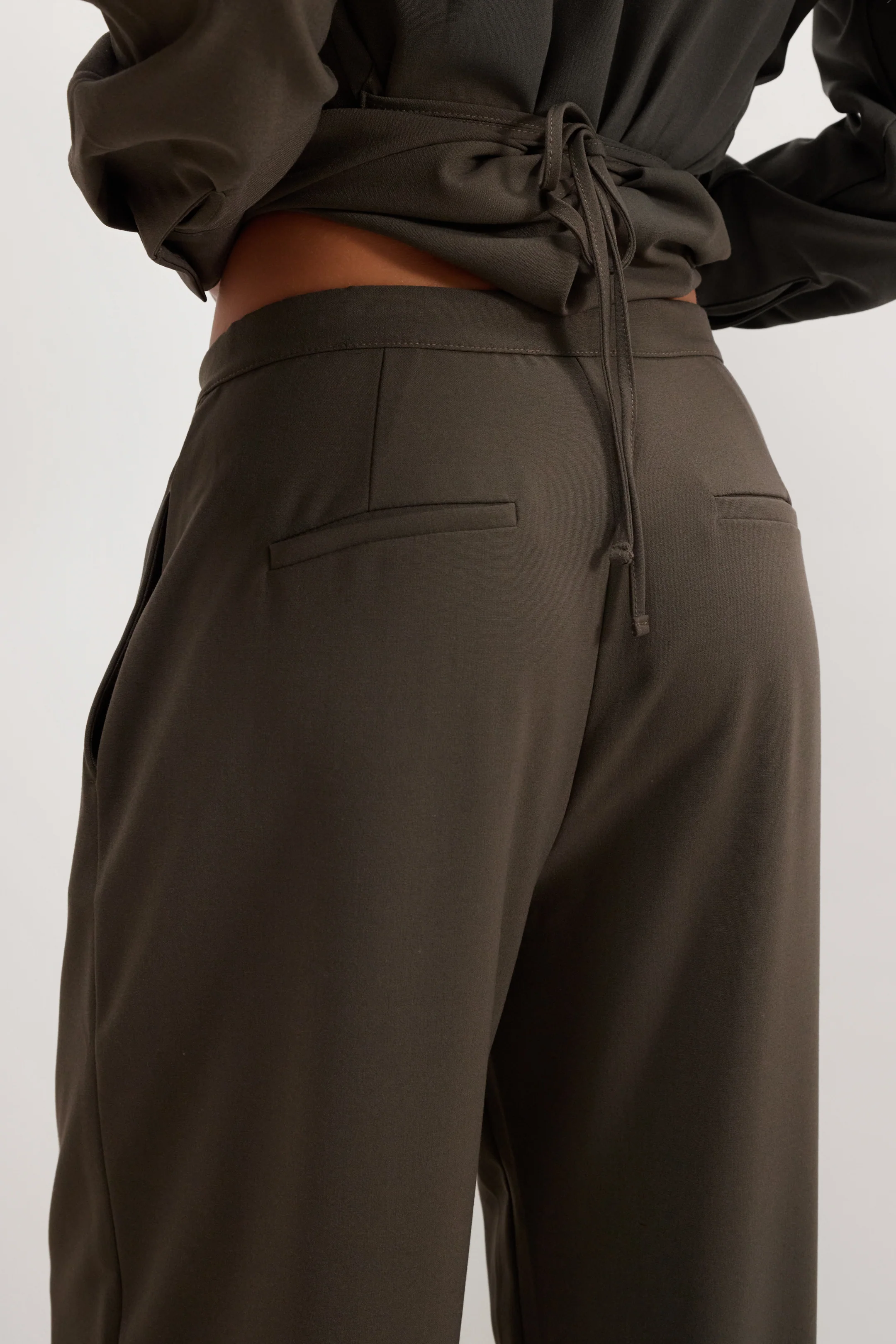 Ellis Trousers | Khaki - Image 6