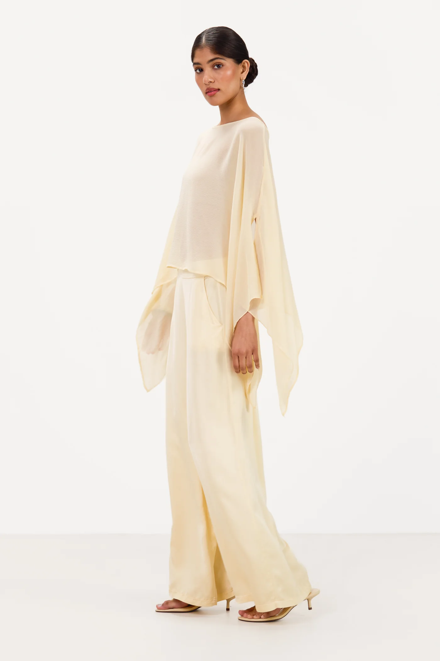 Emberly Lightweight Poncho | Buttercream - Image 2