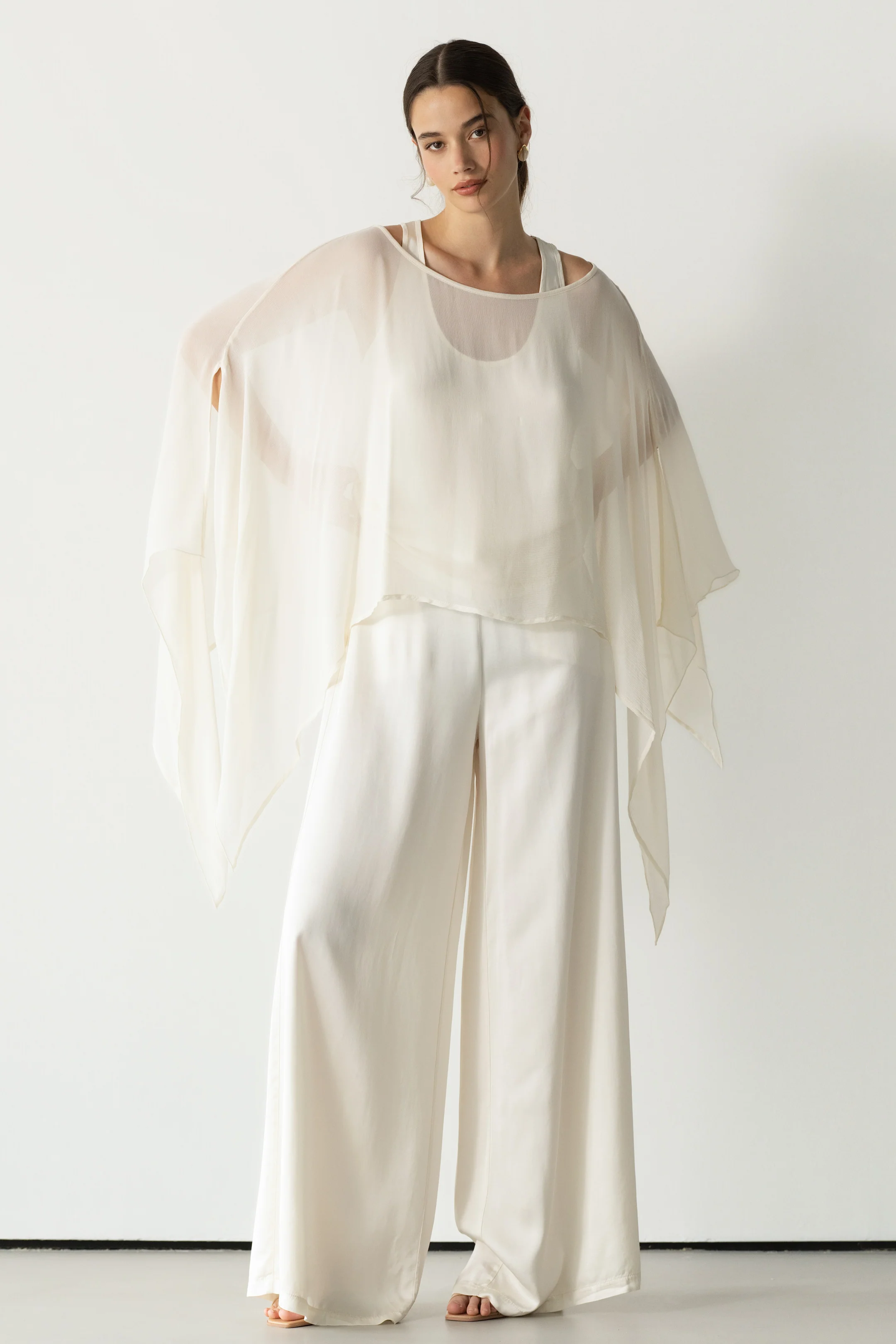Emberly Lightweight Poncho | Ivory - Image 3