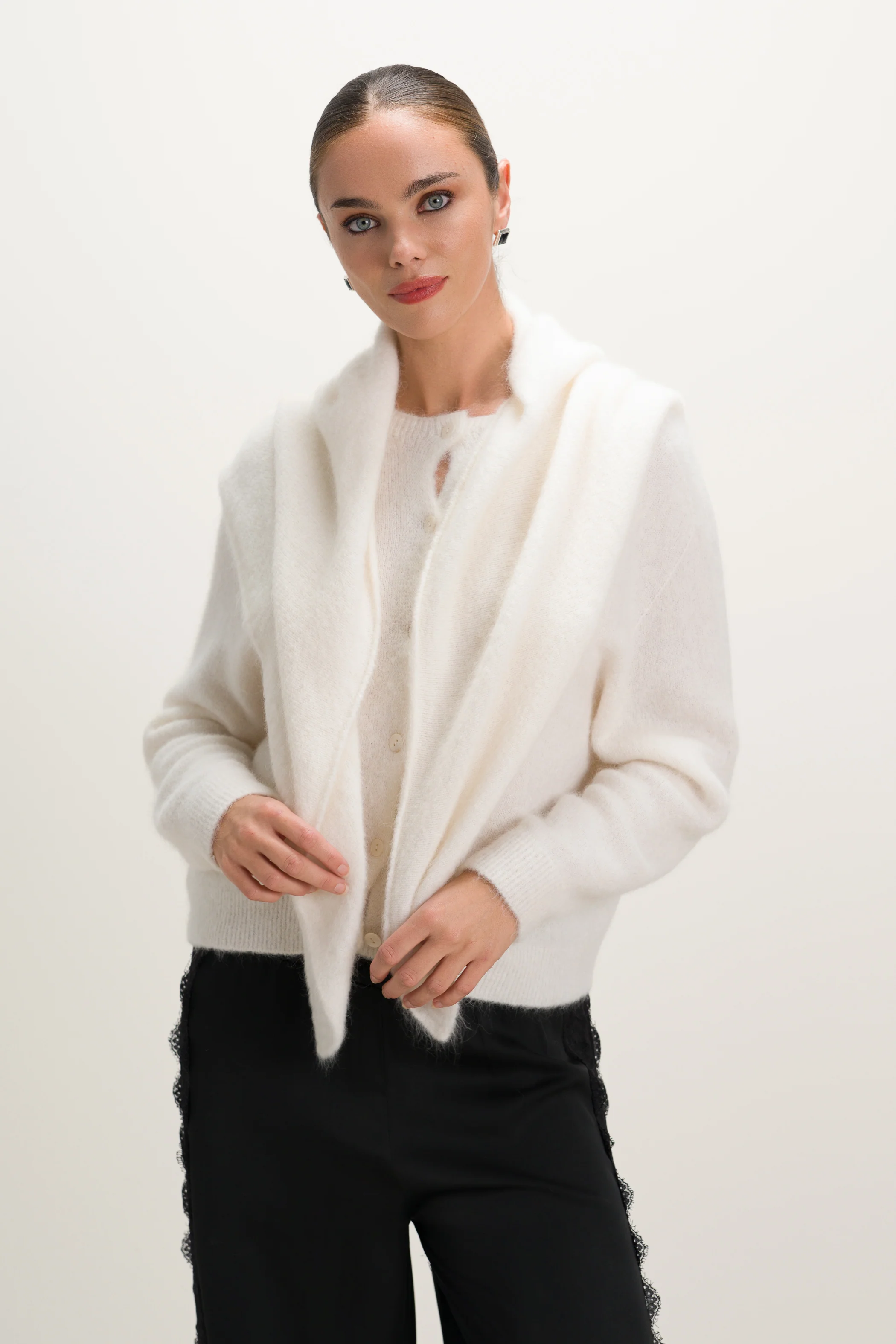 Evie Triangle Maxi Scarf | Ivory | Alpaca-Wool Blend - Image 4