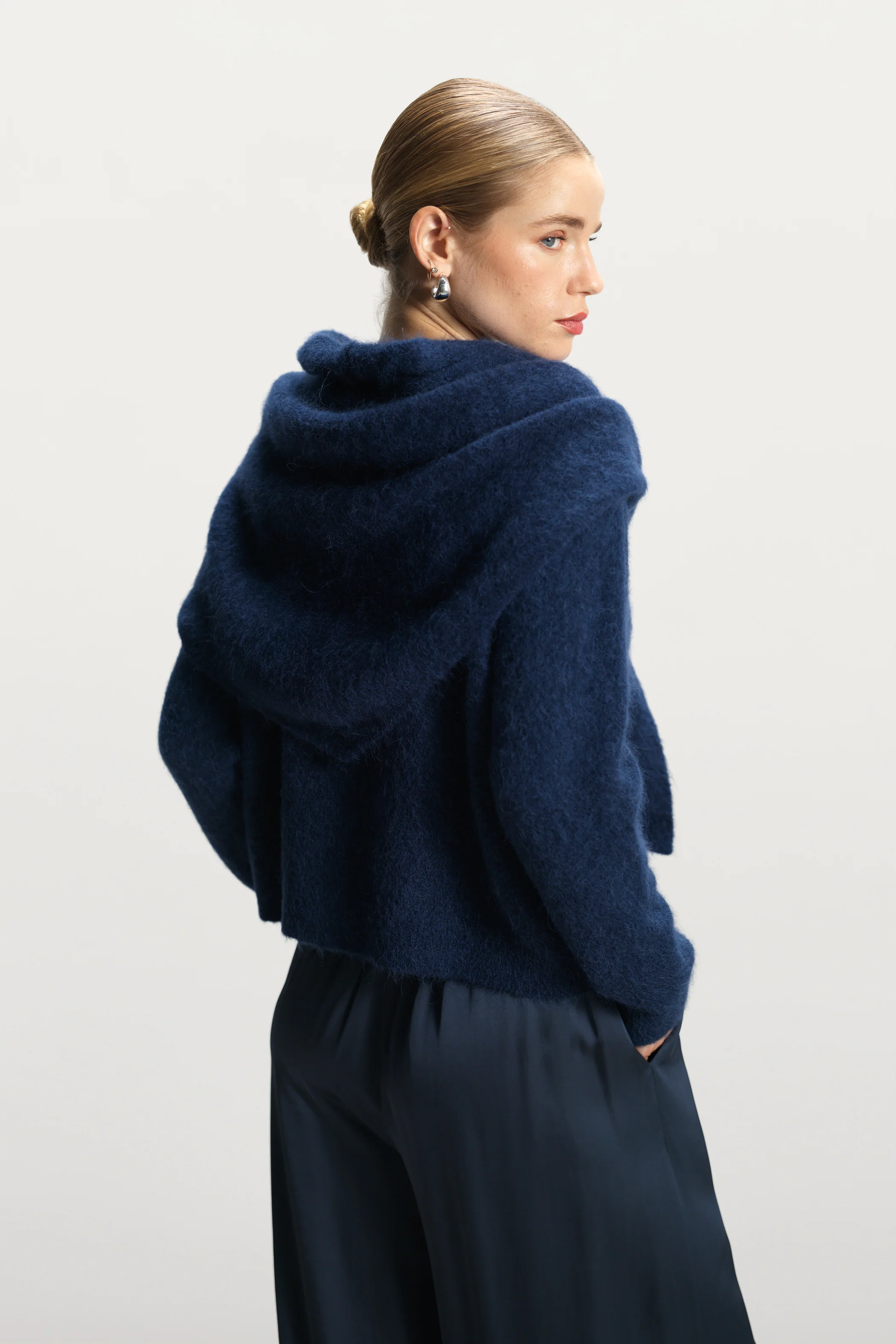 Evie Triangle Maxi Scarf | Navy | Alpaca-Wool Blend - Image 2