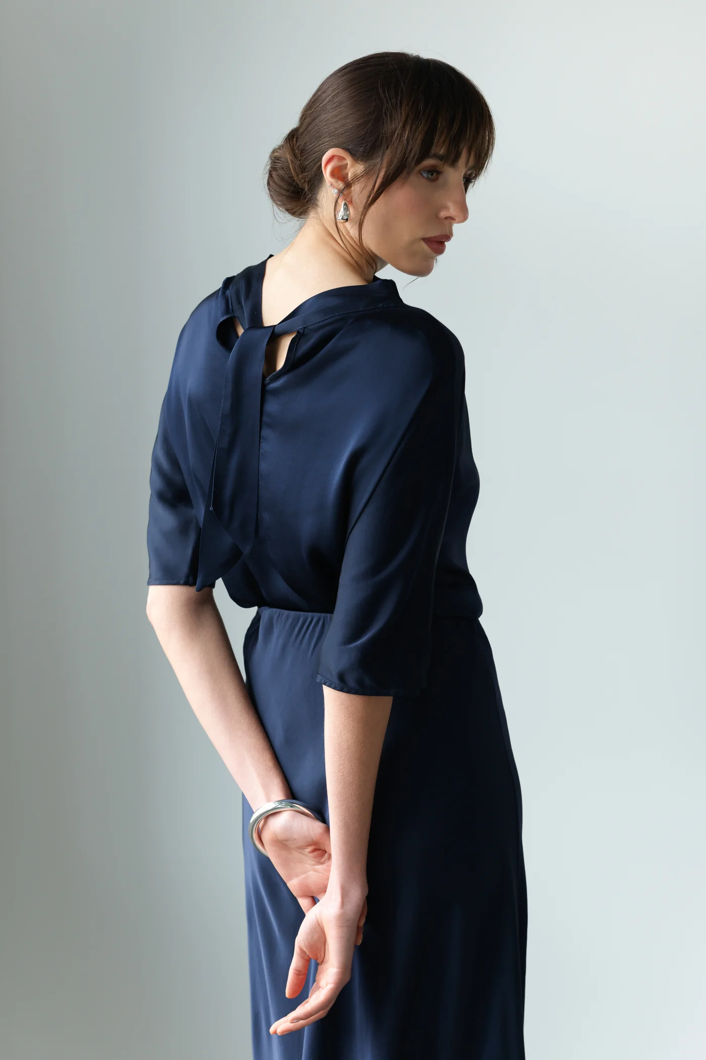 Genevieve Back Tie Satin Top | Navy - Image 2