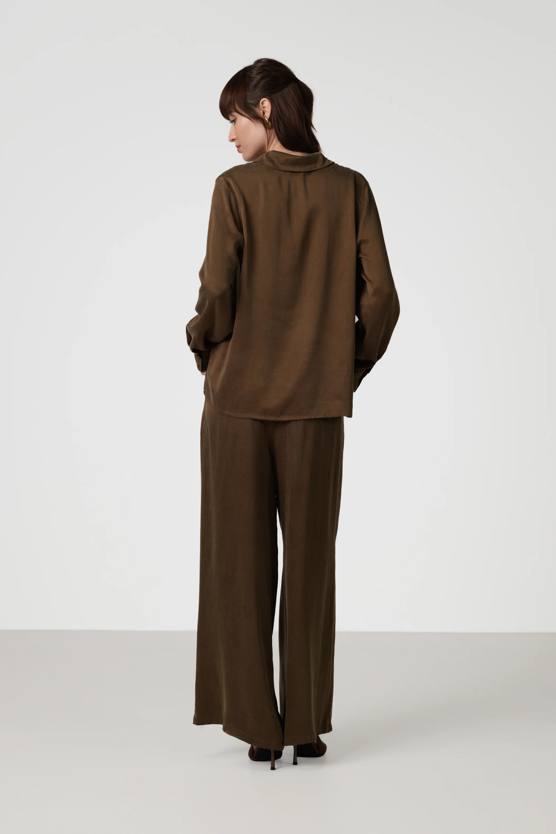 Grace Cupro Trousers | Chestnut Brown - Image 4