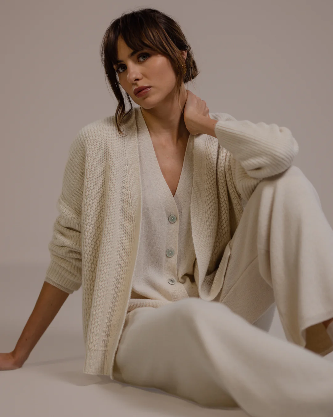 Isla Elastic Waist Pants | Light Beige | Cashmere-Wool Blend - Image 6