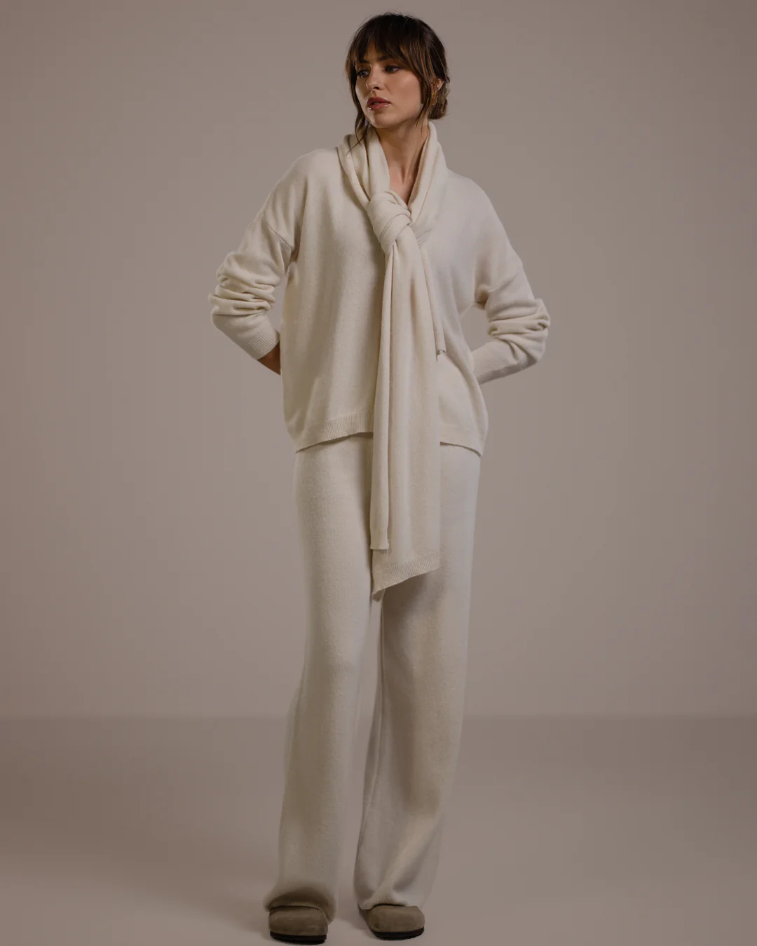 Isla Elastic Waist Pants | Light Beige | Cashmere-Wool Blend - Image 7