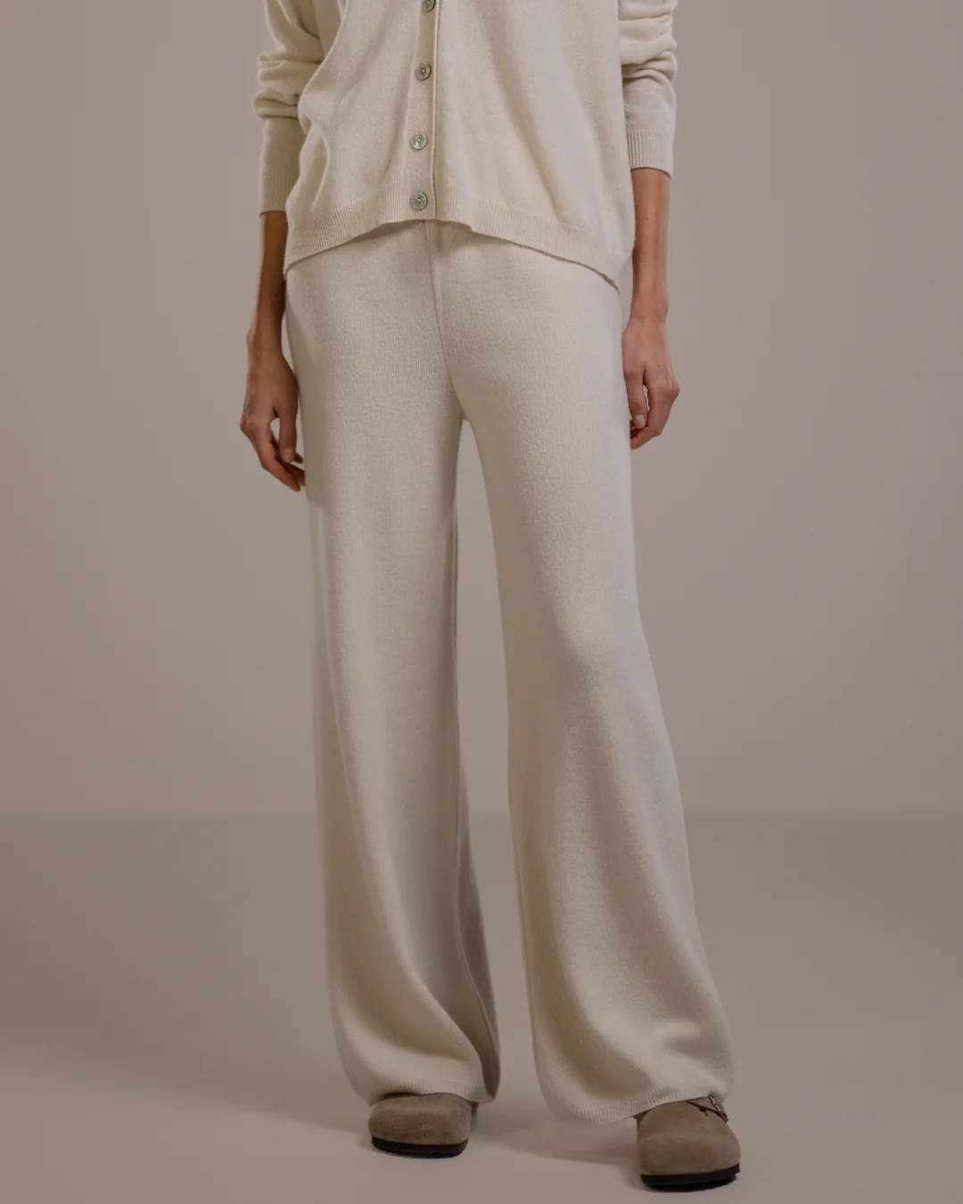 Isla Elastic Waist Pants | Light Beige | Cashmere-Wool Blend - Image 8