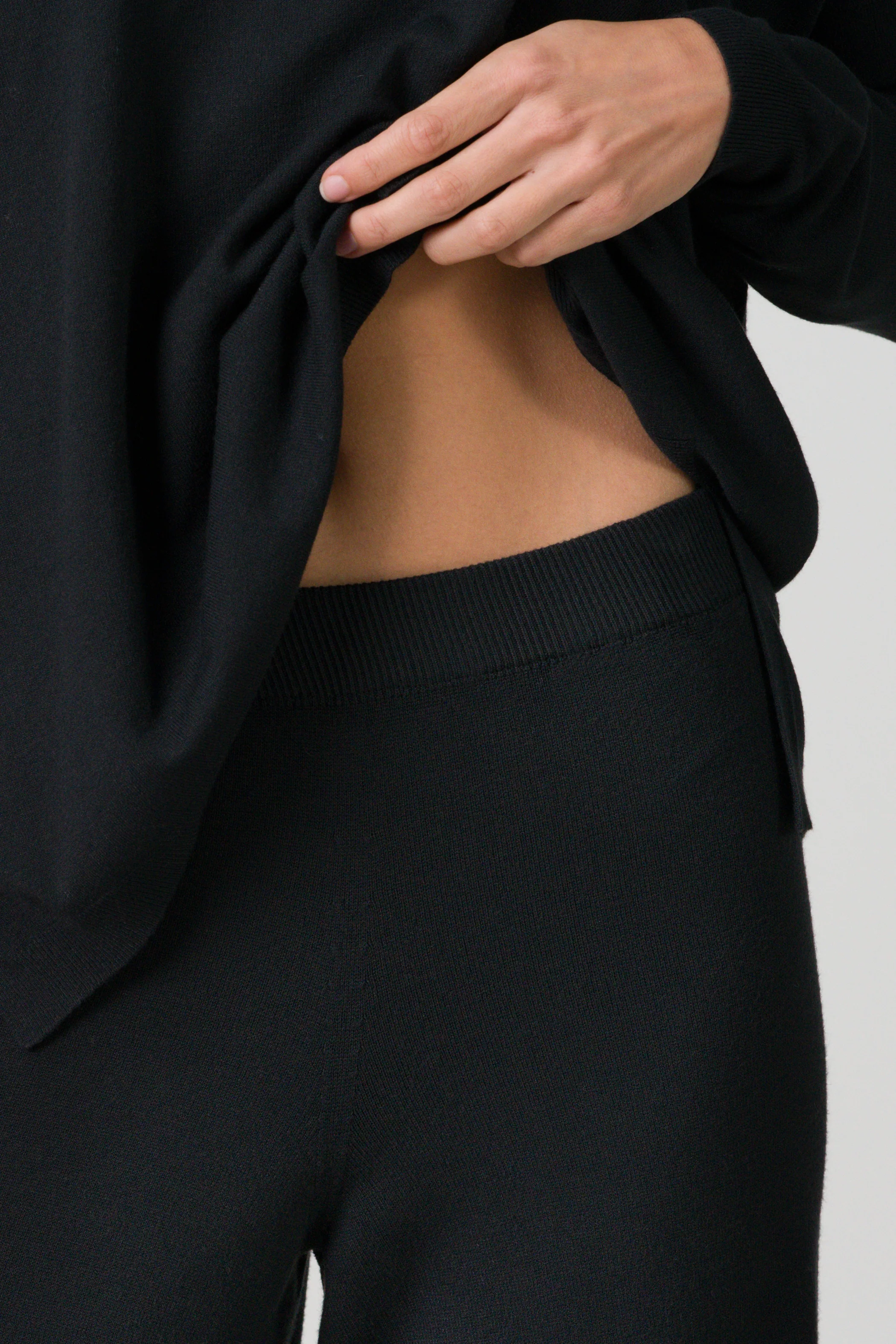 Kaia Elastic Waist Pants | Black | Fine Knit - Image 2