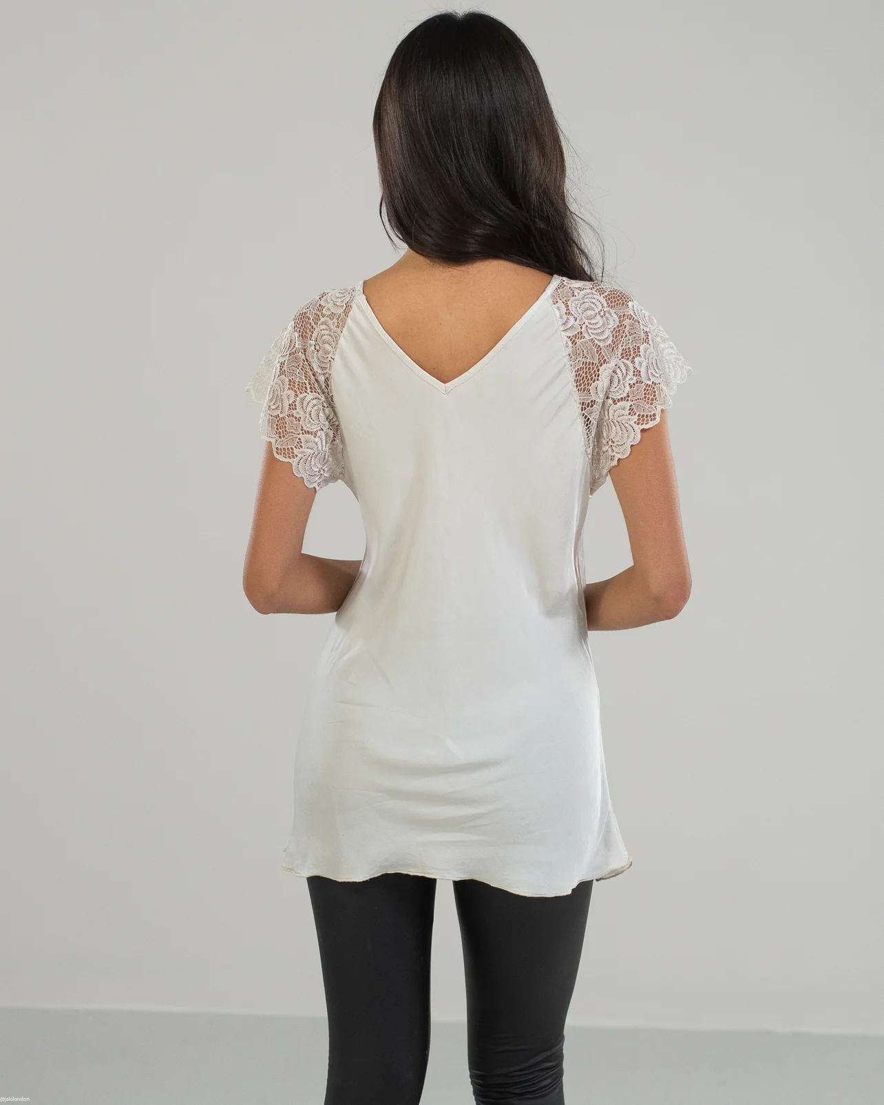 Lace Sleeve V Neck | Light Beige - Image 5