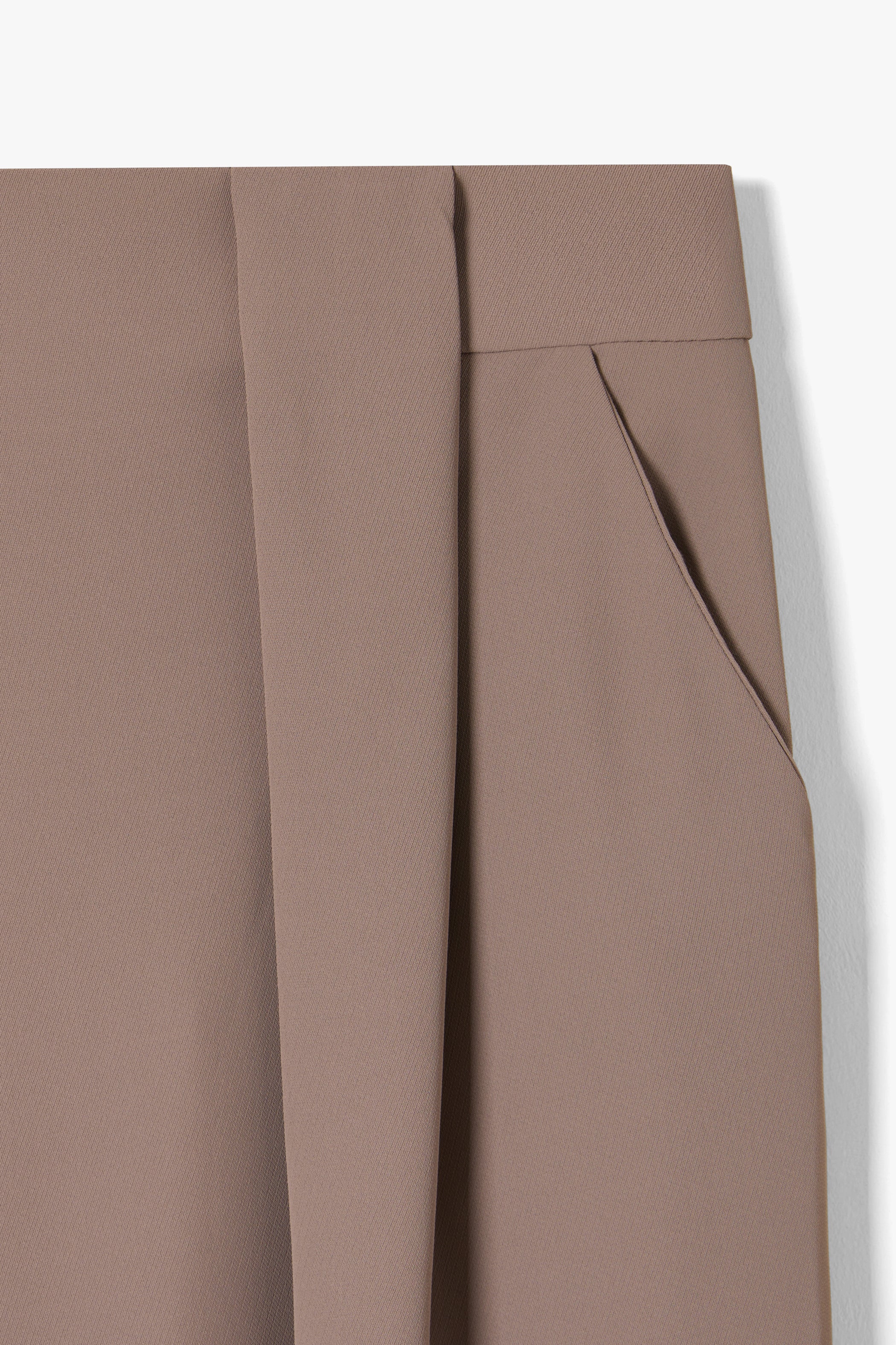 Lana Pleated Elastic Waist Trousers | Taupe - Image 10