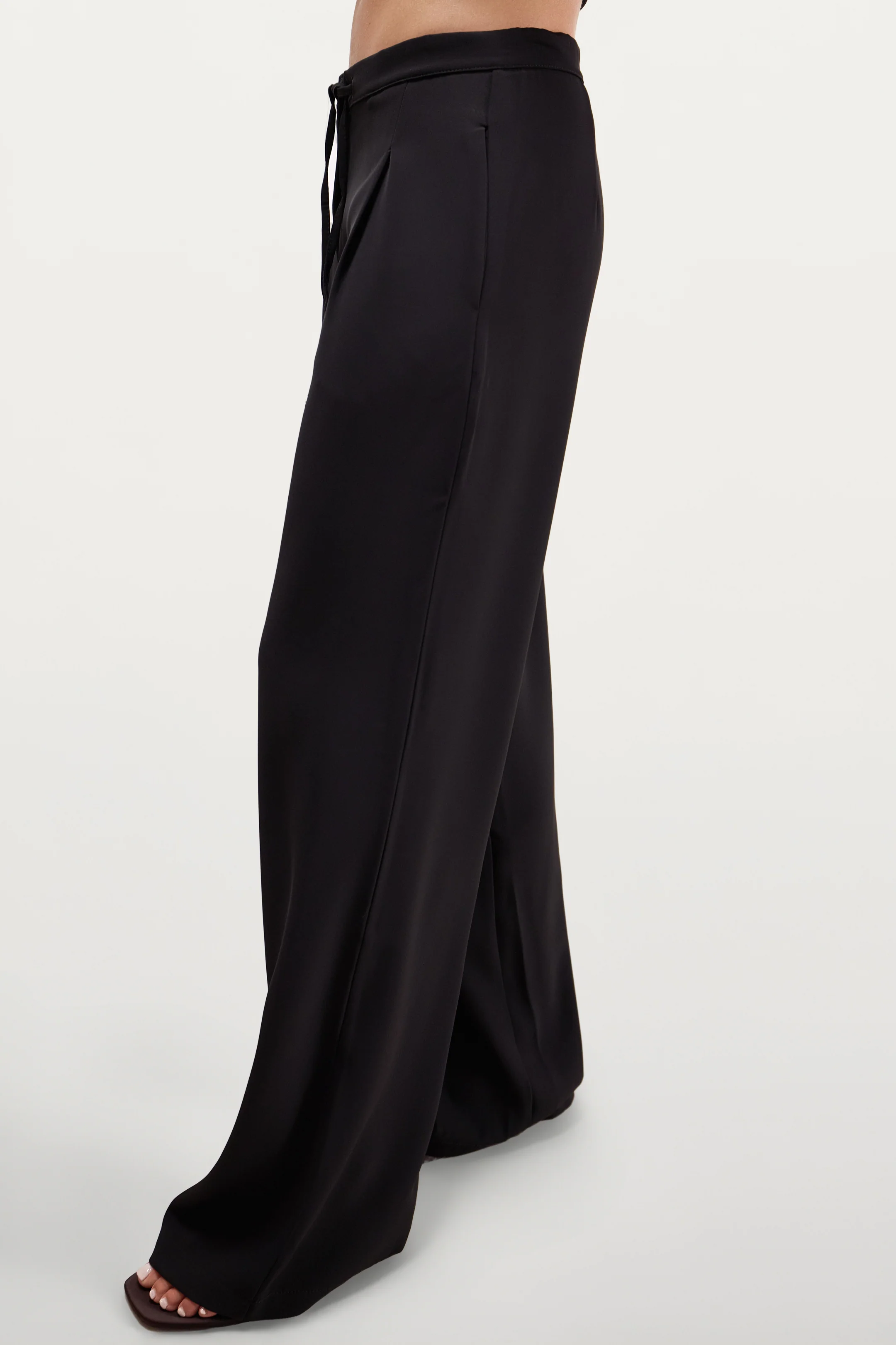 Lana Trousers | Black - Image 3