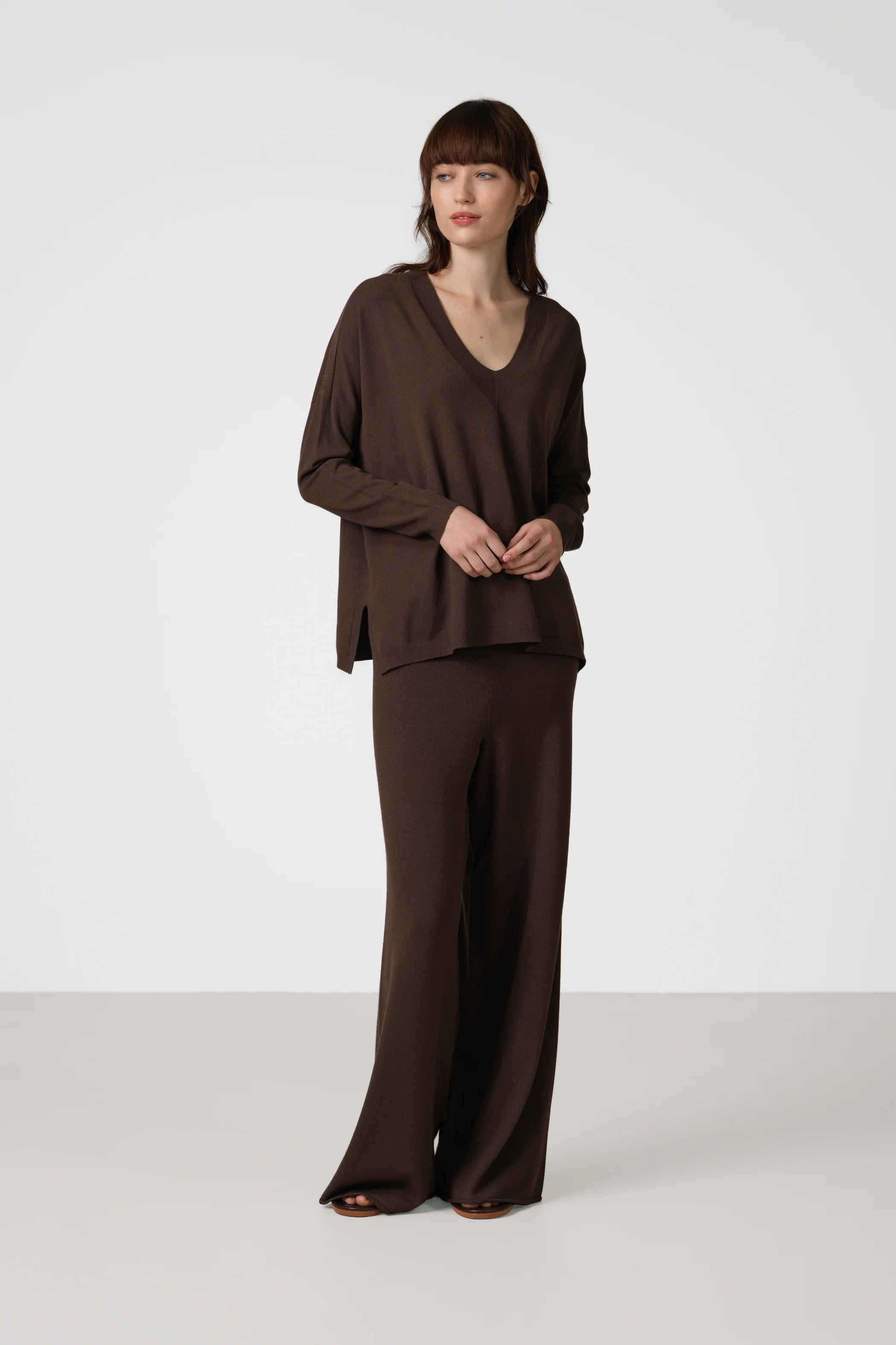 Layla V Neck Sweater | Chocolate Brown | Fine Knit - Image 4