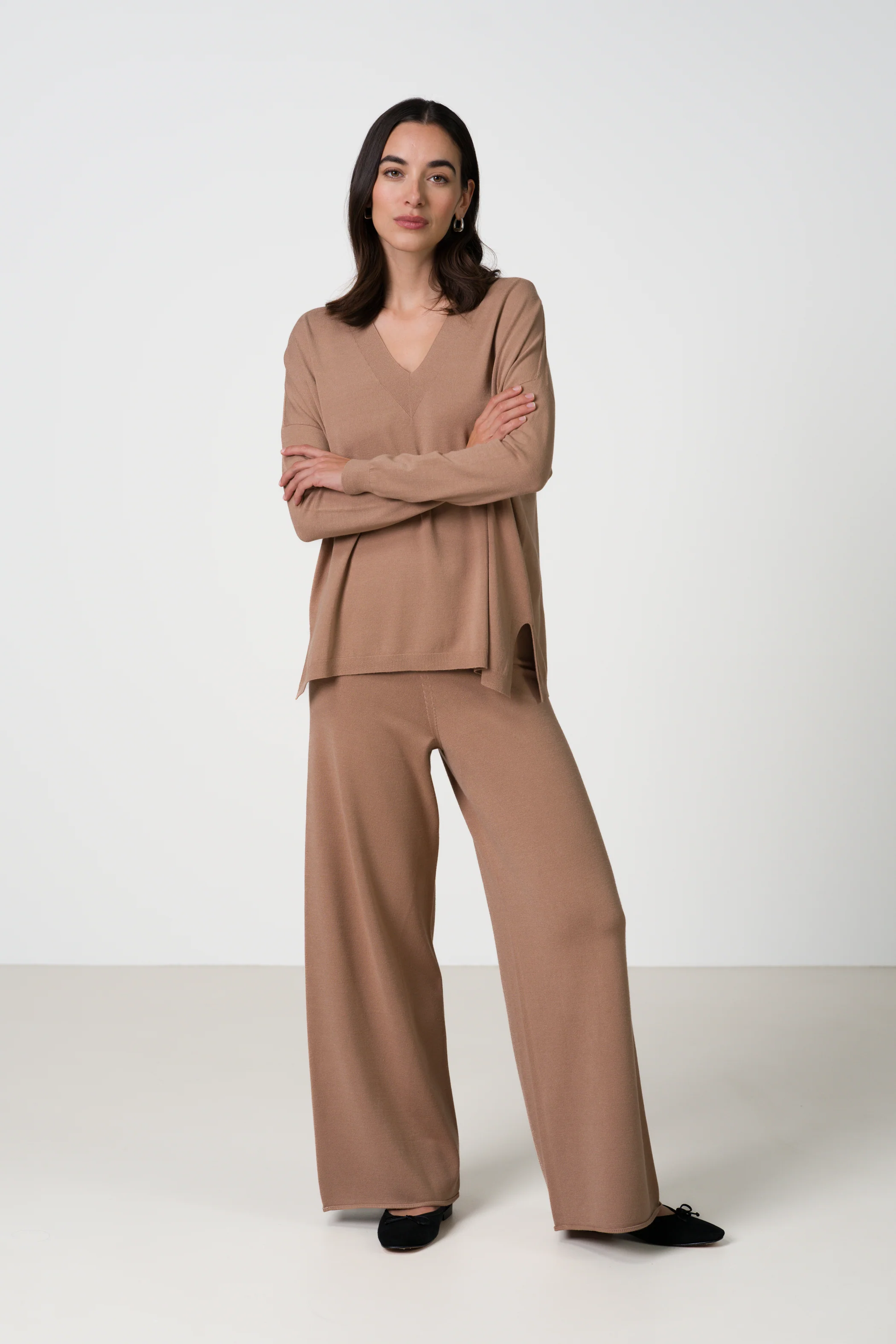 Layla V Neck Sweater | Chestnut Brown | Fine Knit - Image 5