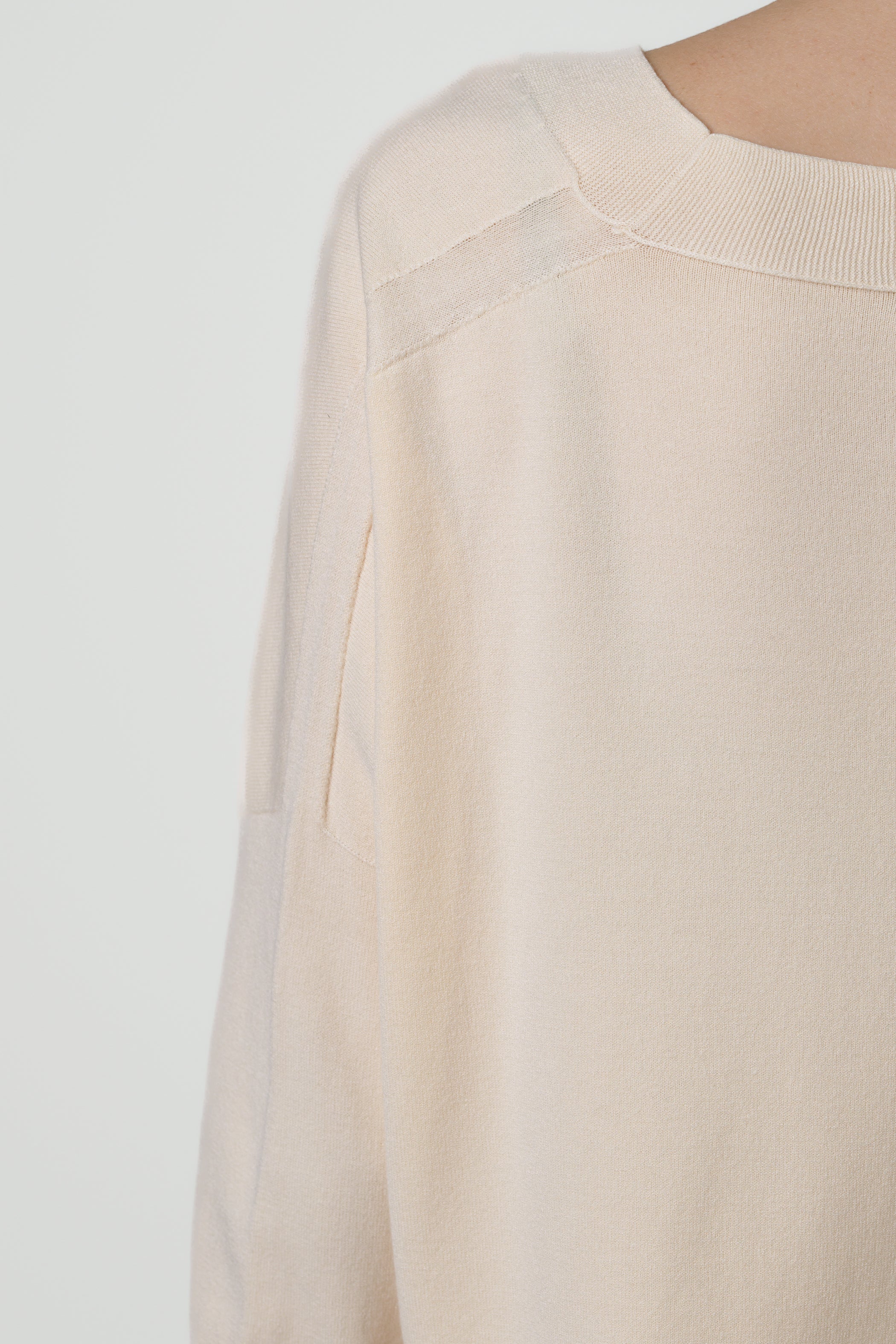 Layla V Neck Sweater | Cream | Fine Knit - Image 5