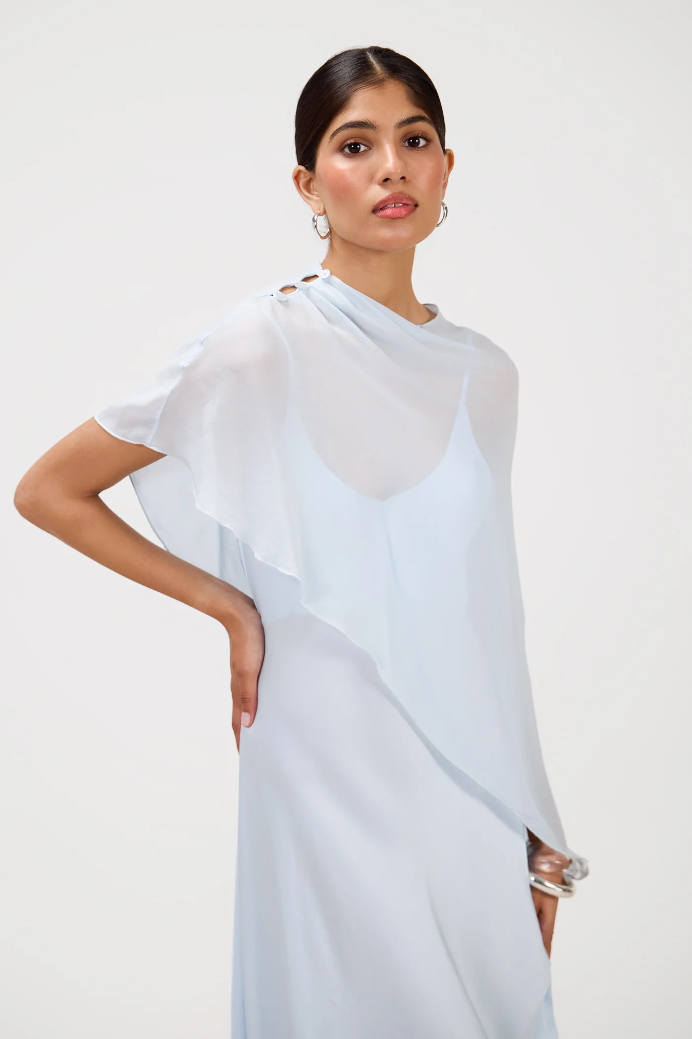 Lumi Asymmetric Poncho | Glacier