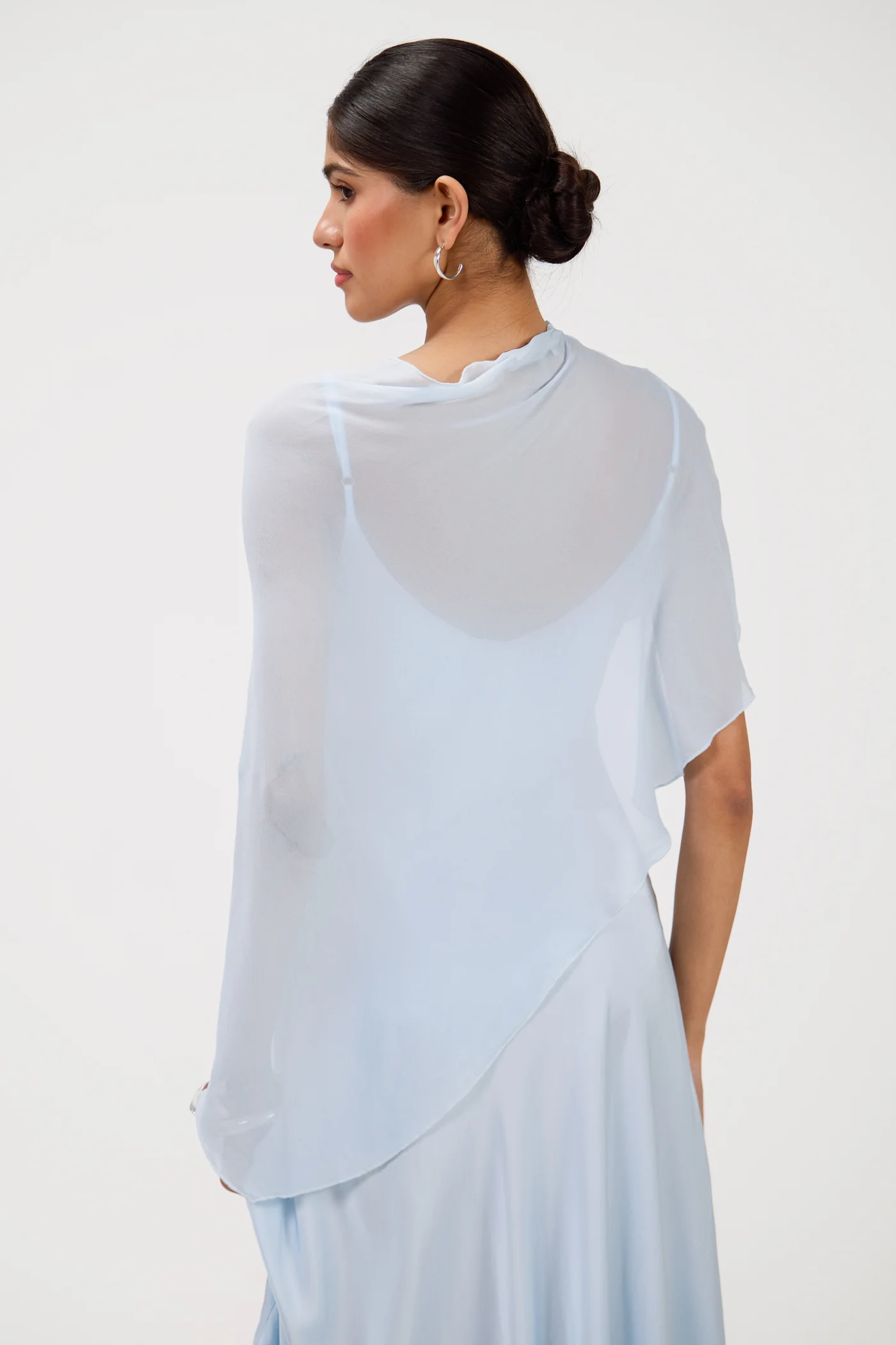 Lumi Asymmetric Poncho | Glacier - Image 10