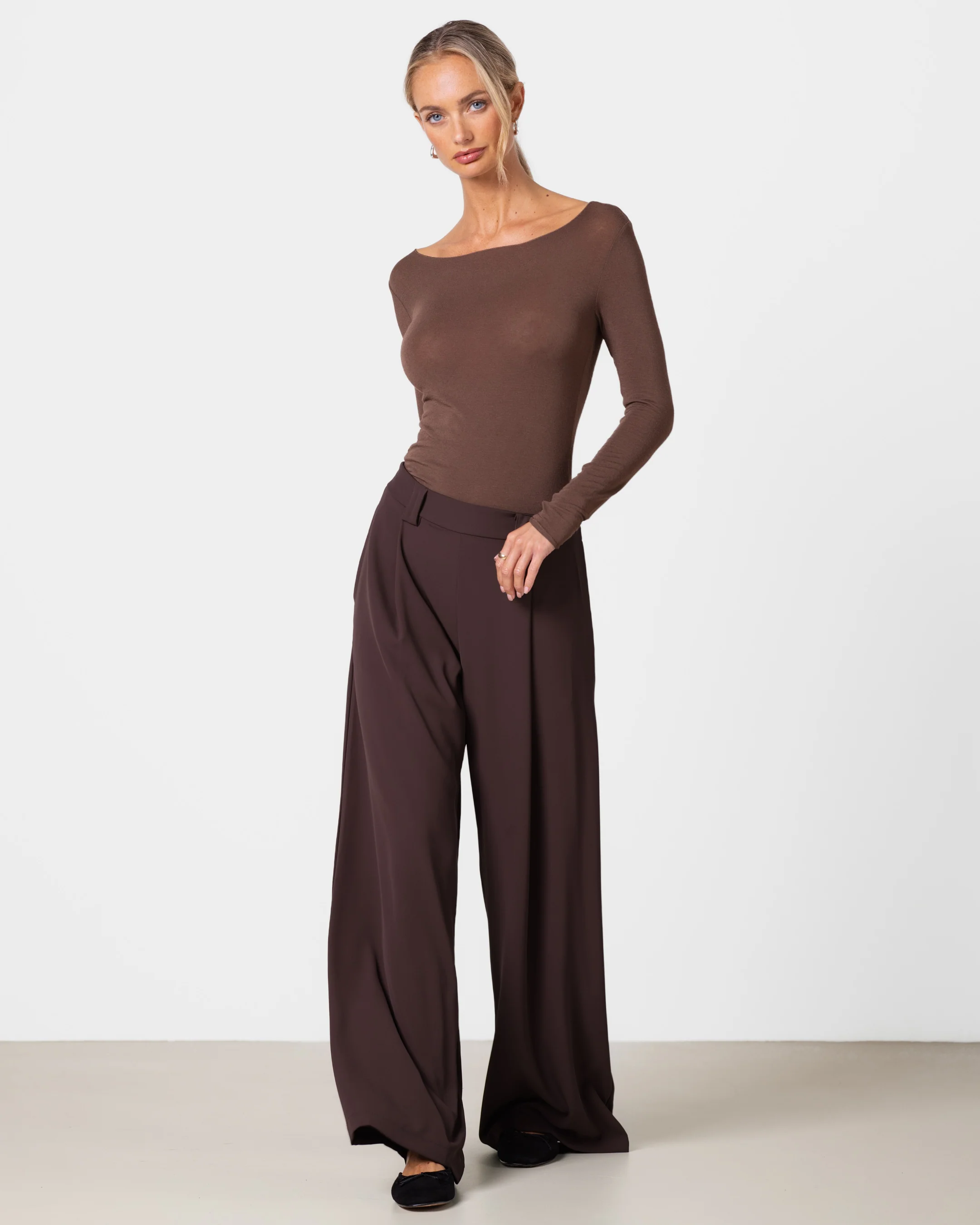 Mae Featherweight Boatneck Top | Brown | Modal-Cashmere - Image 6