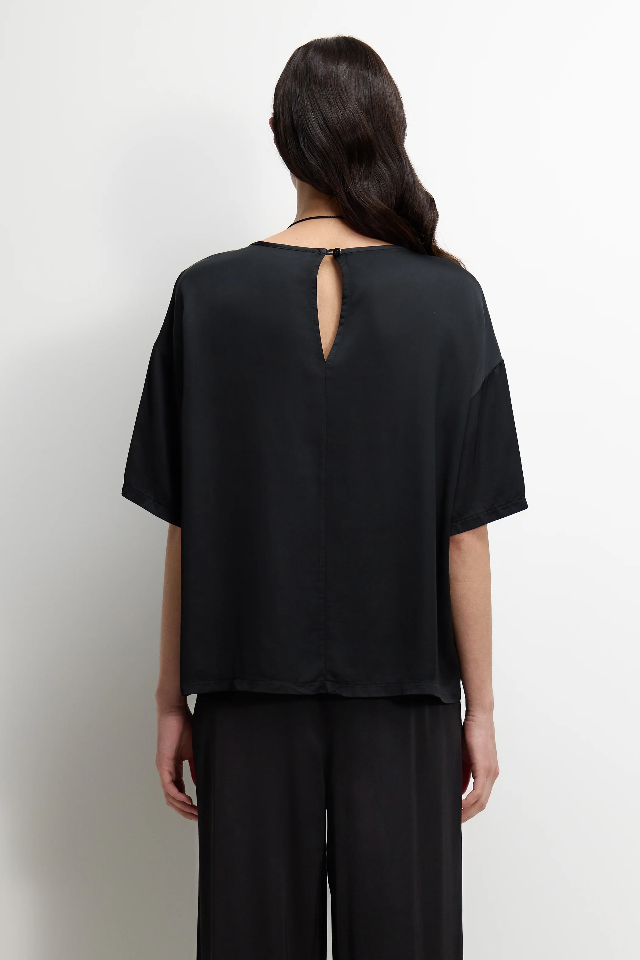 Mila Back Slit Satin Top | Black - Image 5