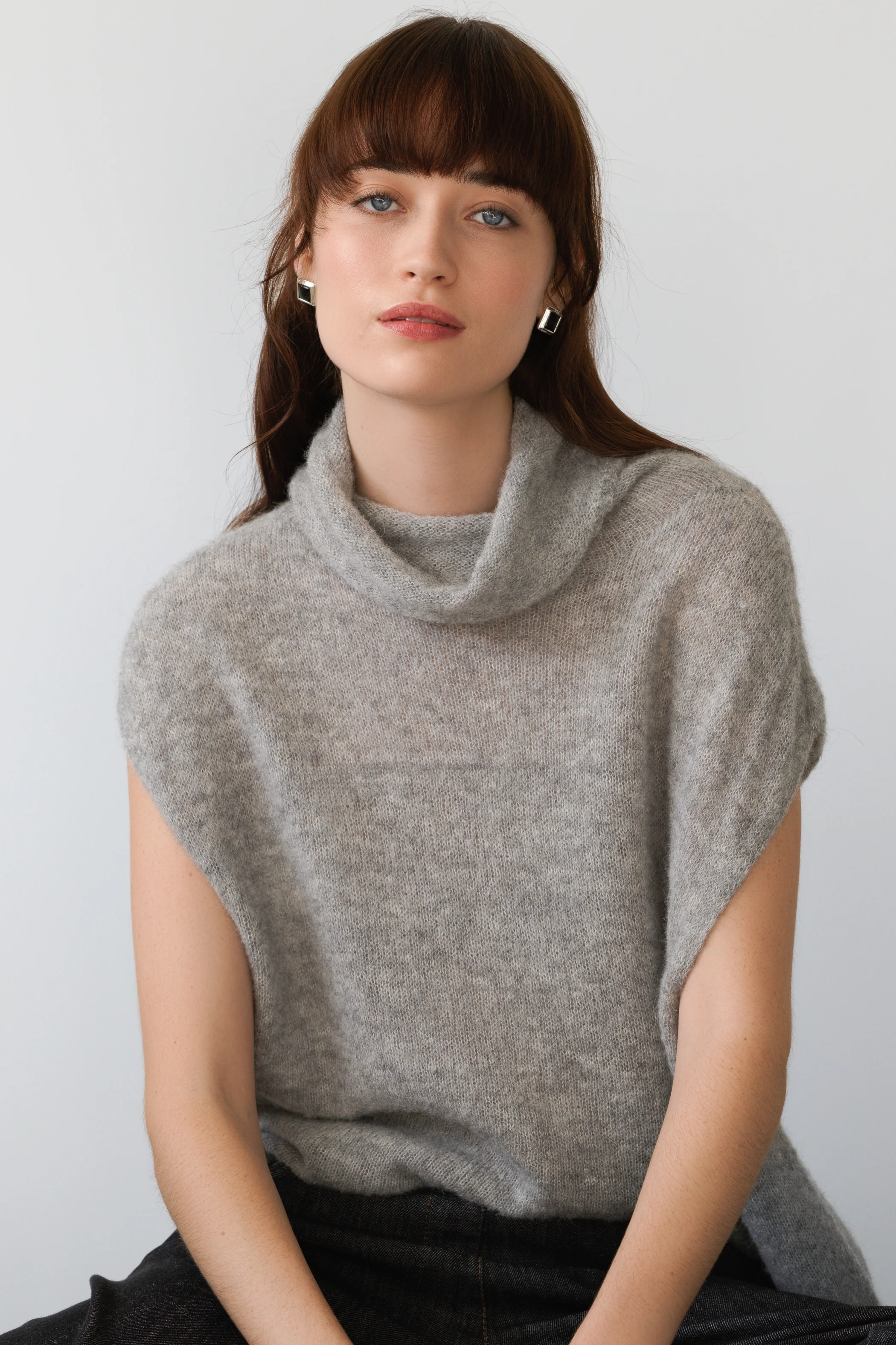 Nyx Sleeveless Turtleneck | Grey | Alpaca-Wool Blend - Image 3