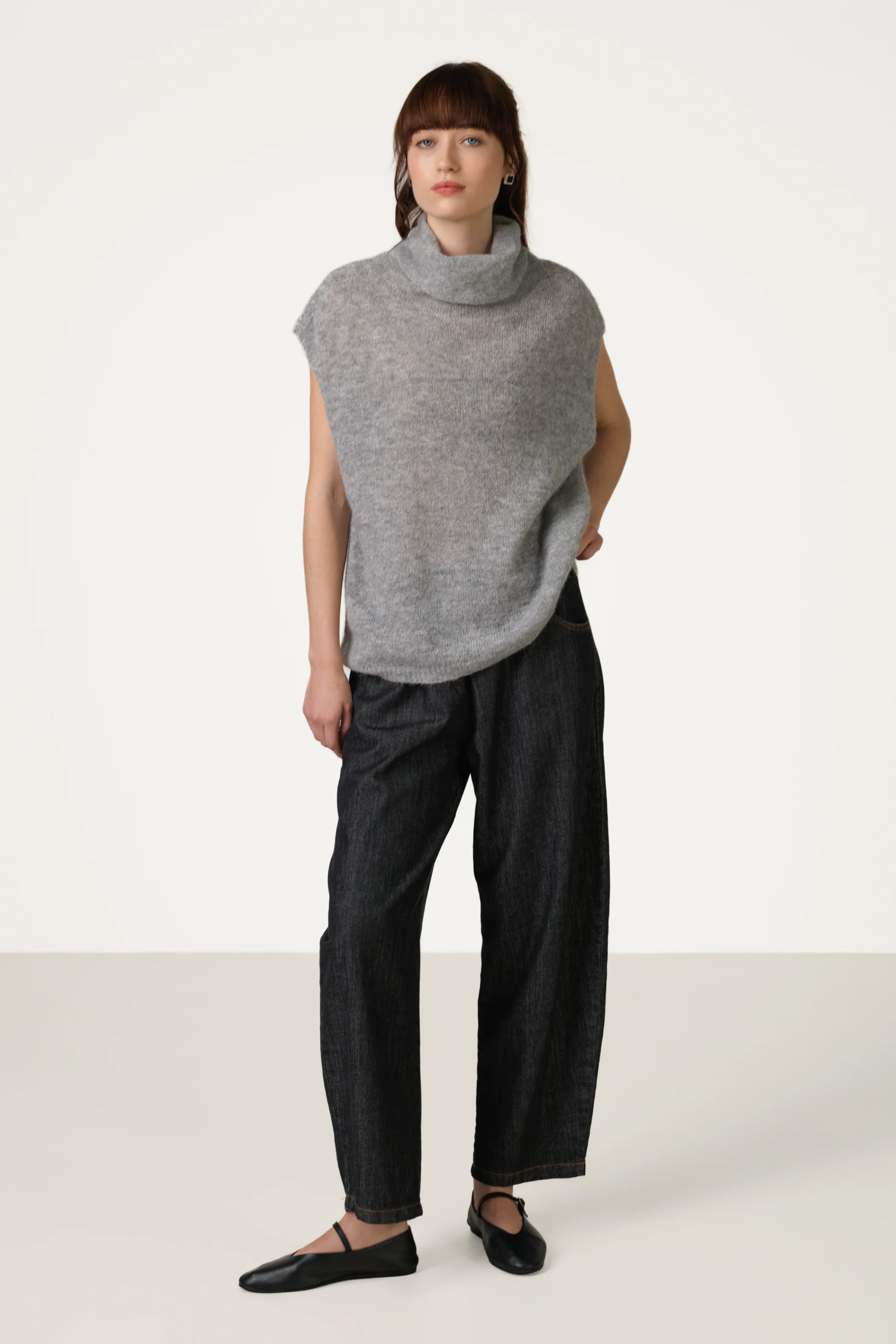 Nyx Sleeveless Turtleneck | Grey | Alpaca-Wool Blend - Image 7