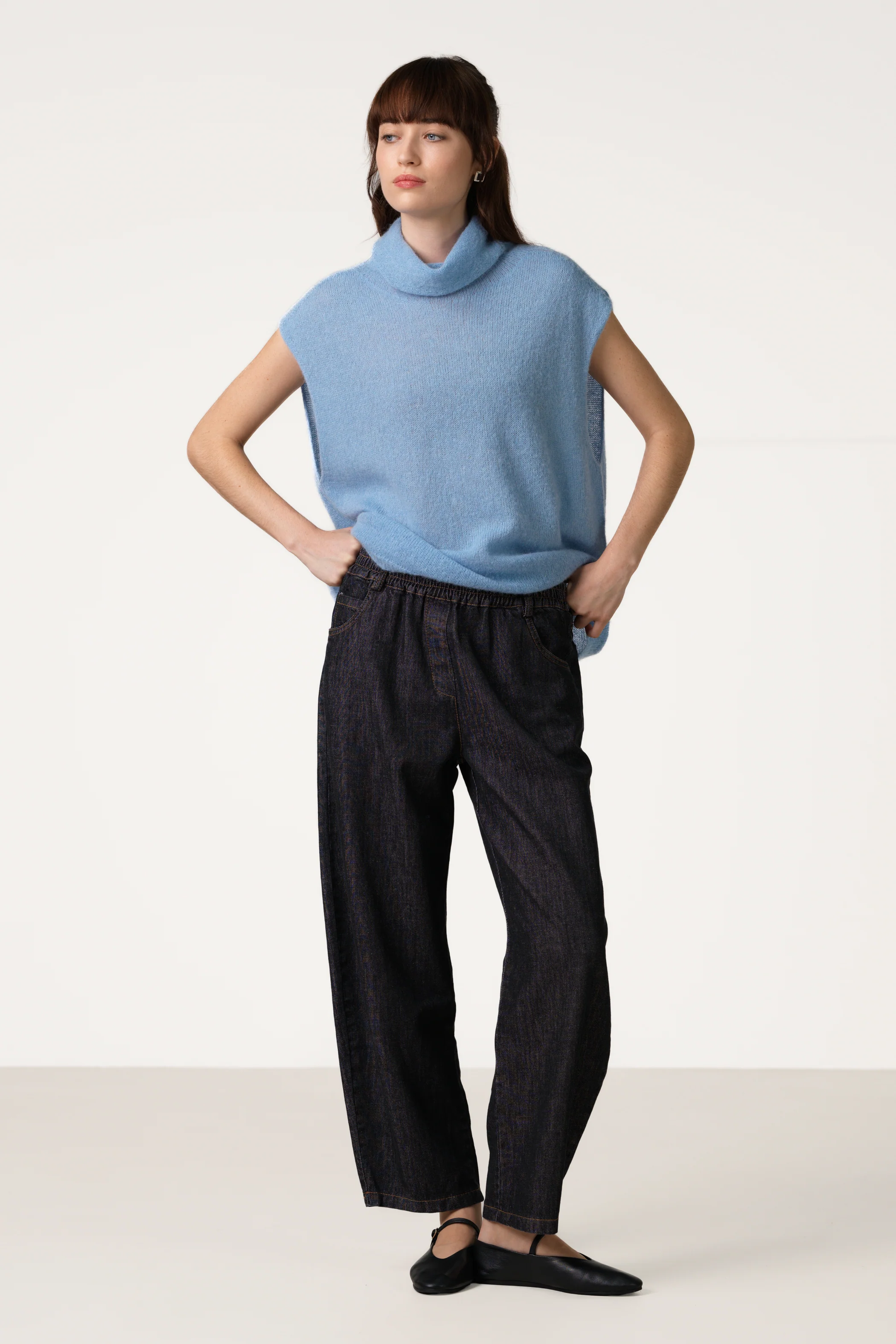 Nyx Sleeveless Turtleneck | Sky Blue | Alpaca-Wool Blend - Image 5