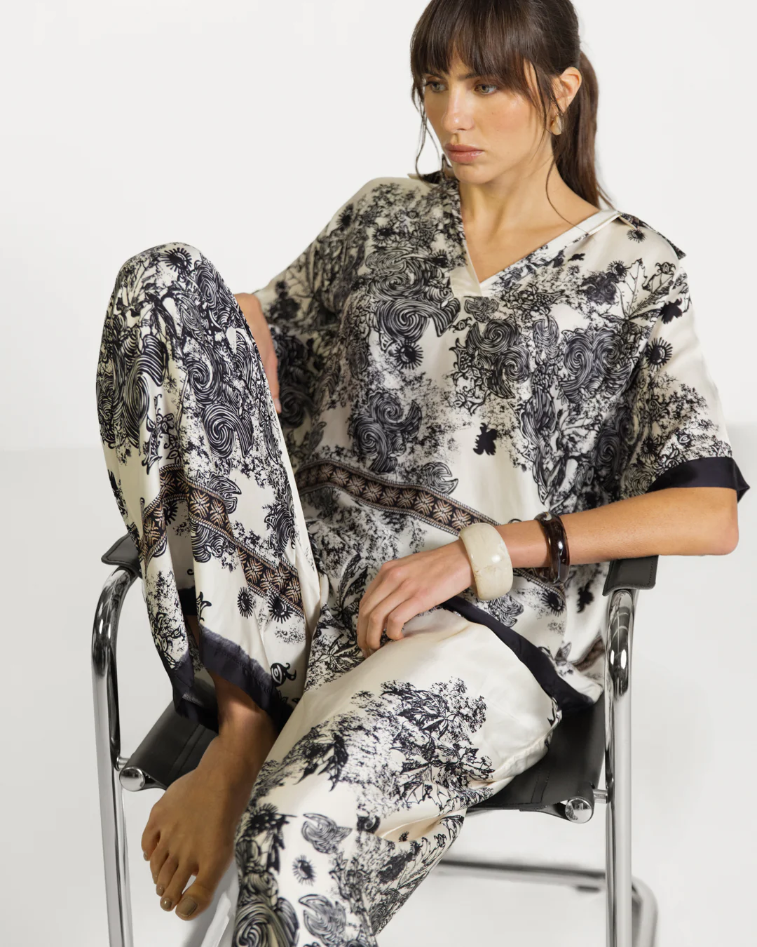 Ottilie Elastic Waist Silk Trousers | Black - Image 2