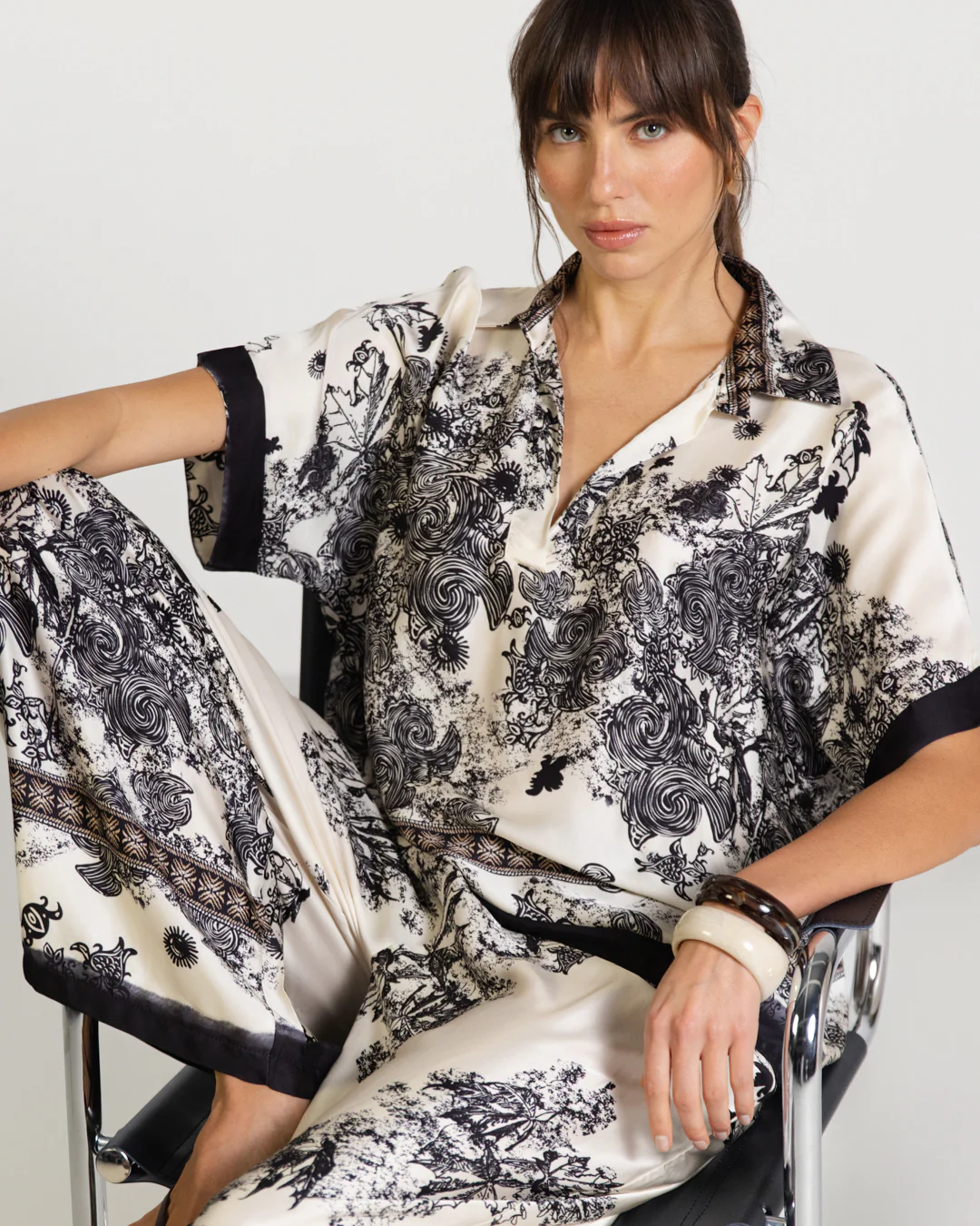 Ottilie Elastic Waist Silk Trousers | Black - Image 3