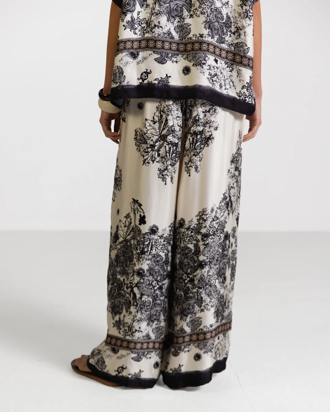 Ottilie Elastic Waist Silk Trousers | Black - Image 5