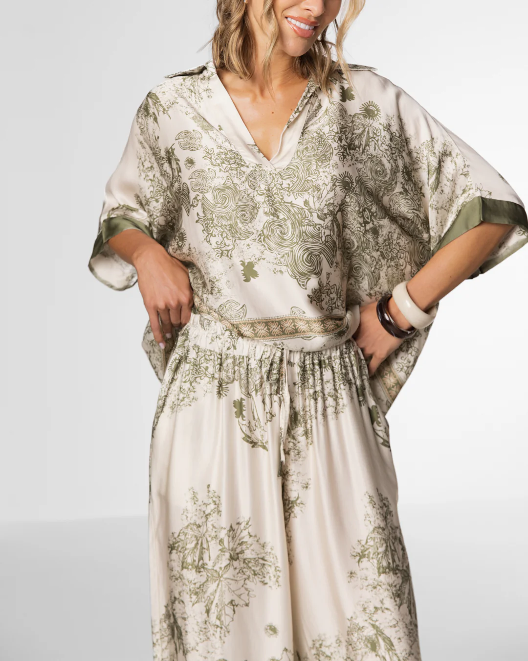 Ottilie Elastic Waist Silk Trousers | Khaki - Image 3
