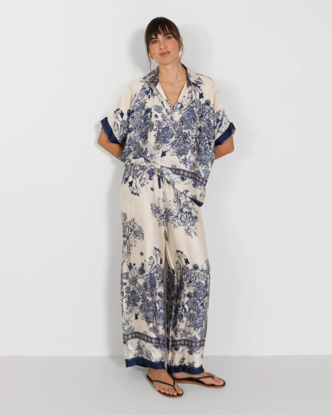 Ottilie Elastic Waist Silk Trousers | Navy - Image 5