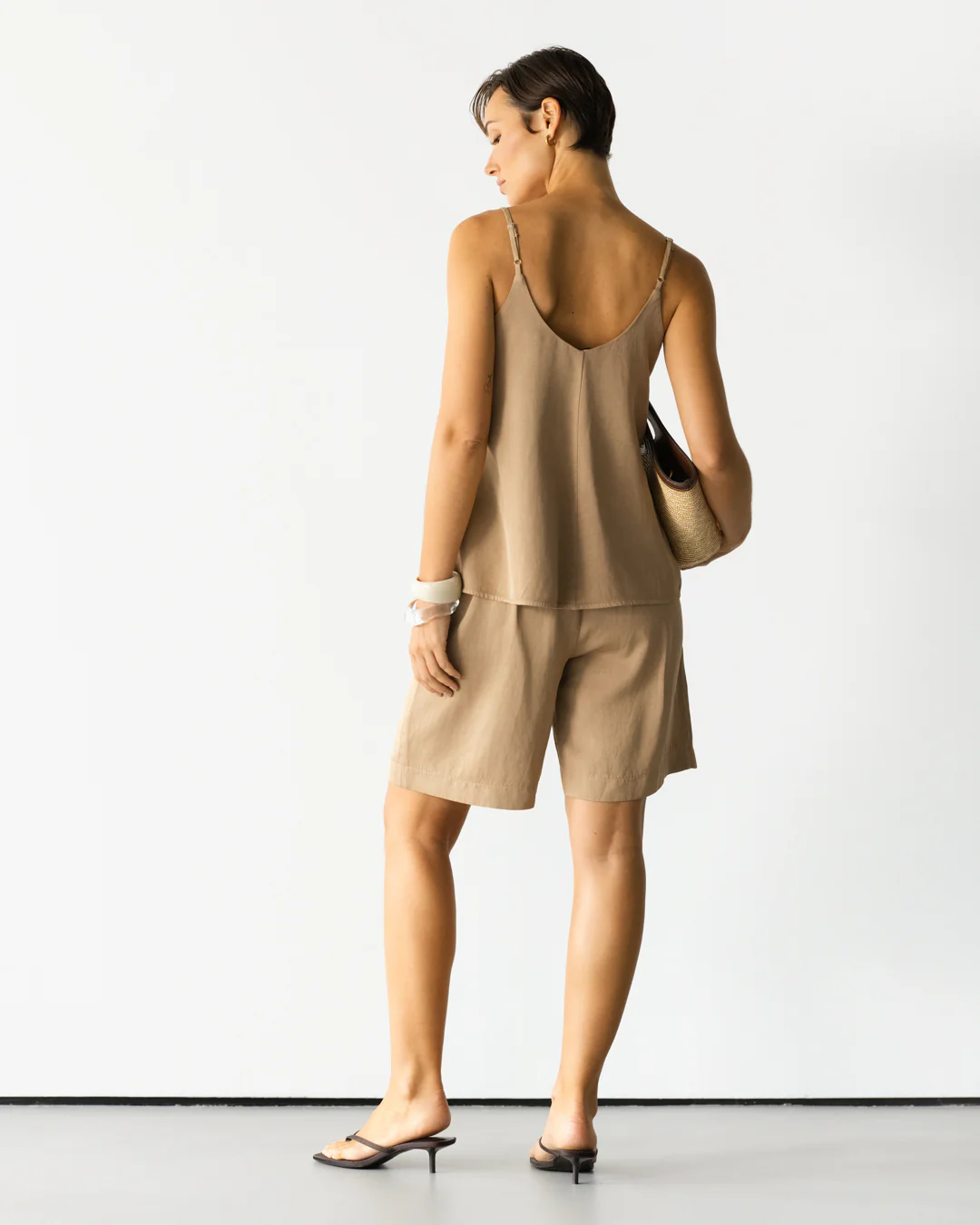 Penny Elastic Waist Shorts | Beige - Image 3