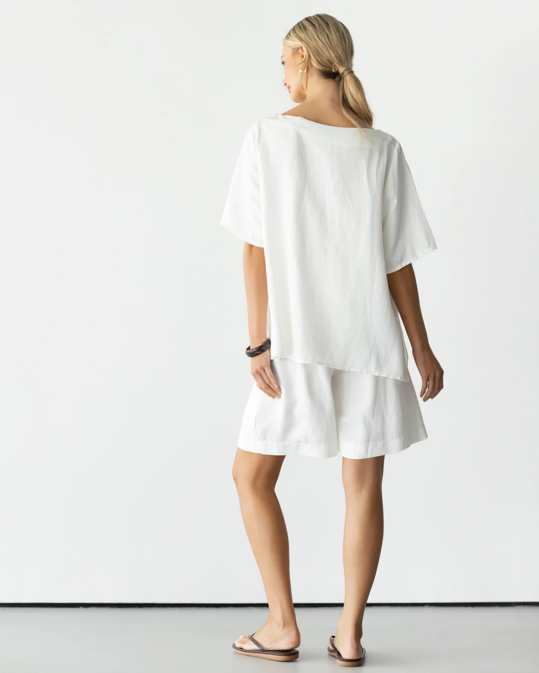 Penny Elastic Waist Shorts | White - Image 6