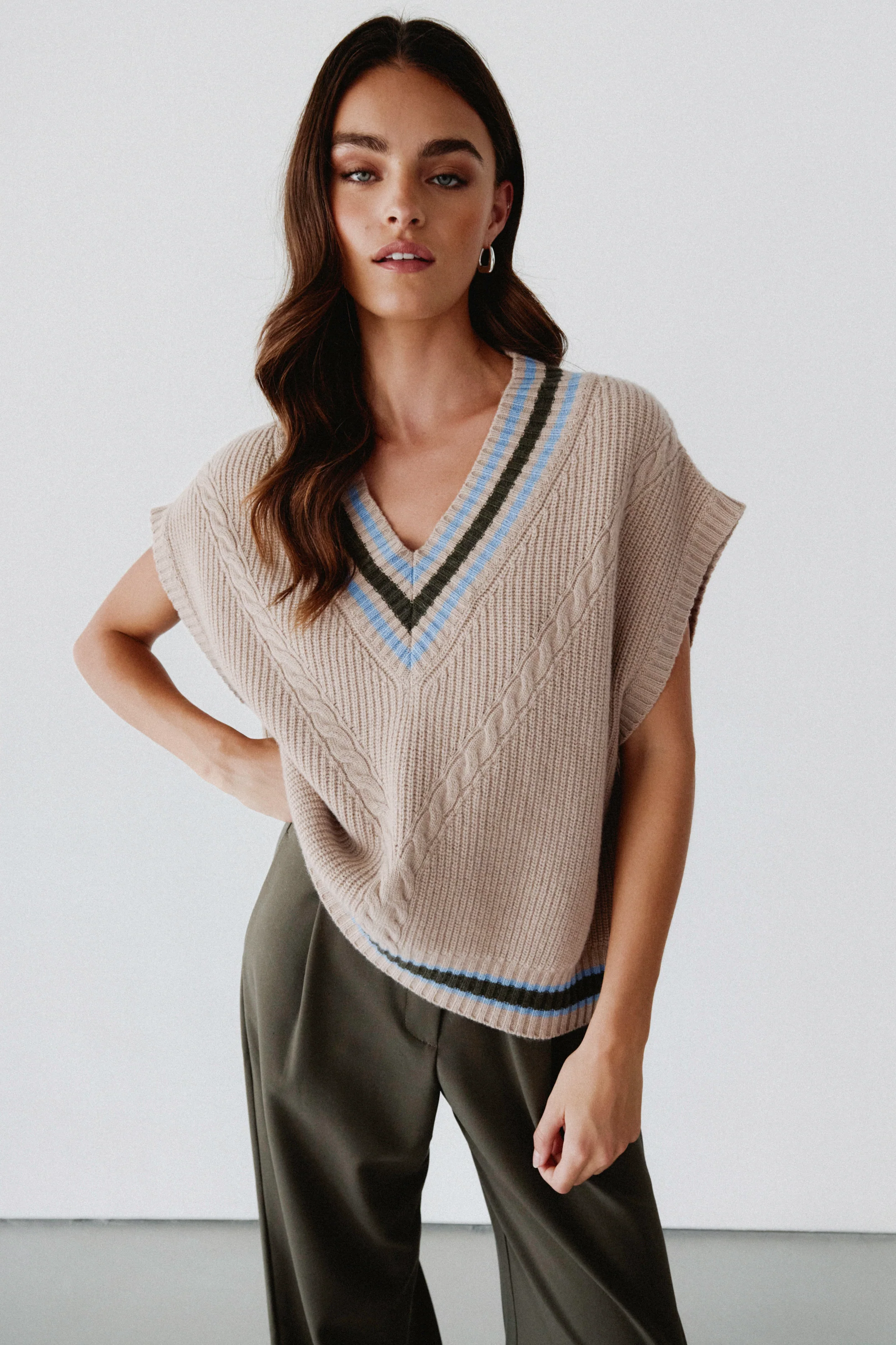 Poppy Knitted Vest | Mocha | Wool-Cashmere Blend - Image 5