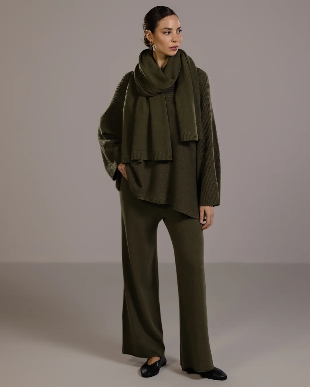 Pull-On Pants | Khaki - Image 7